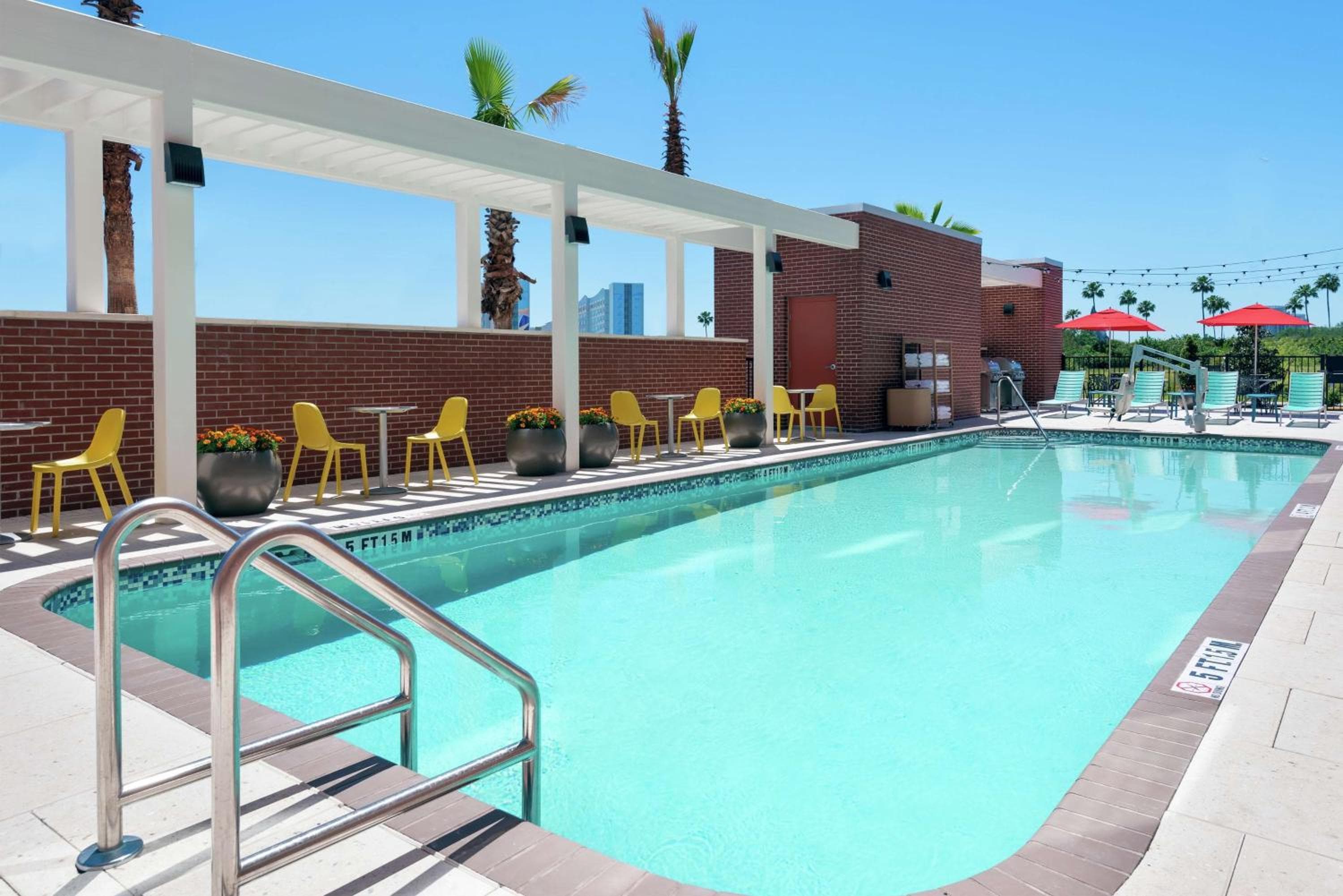 Home2 Suites By Hilton Orlando Near Universal