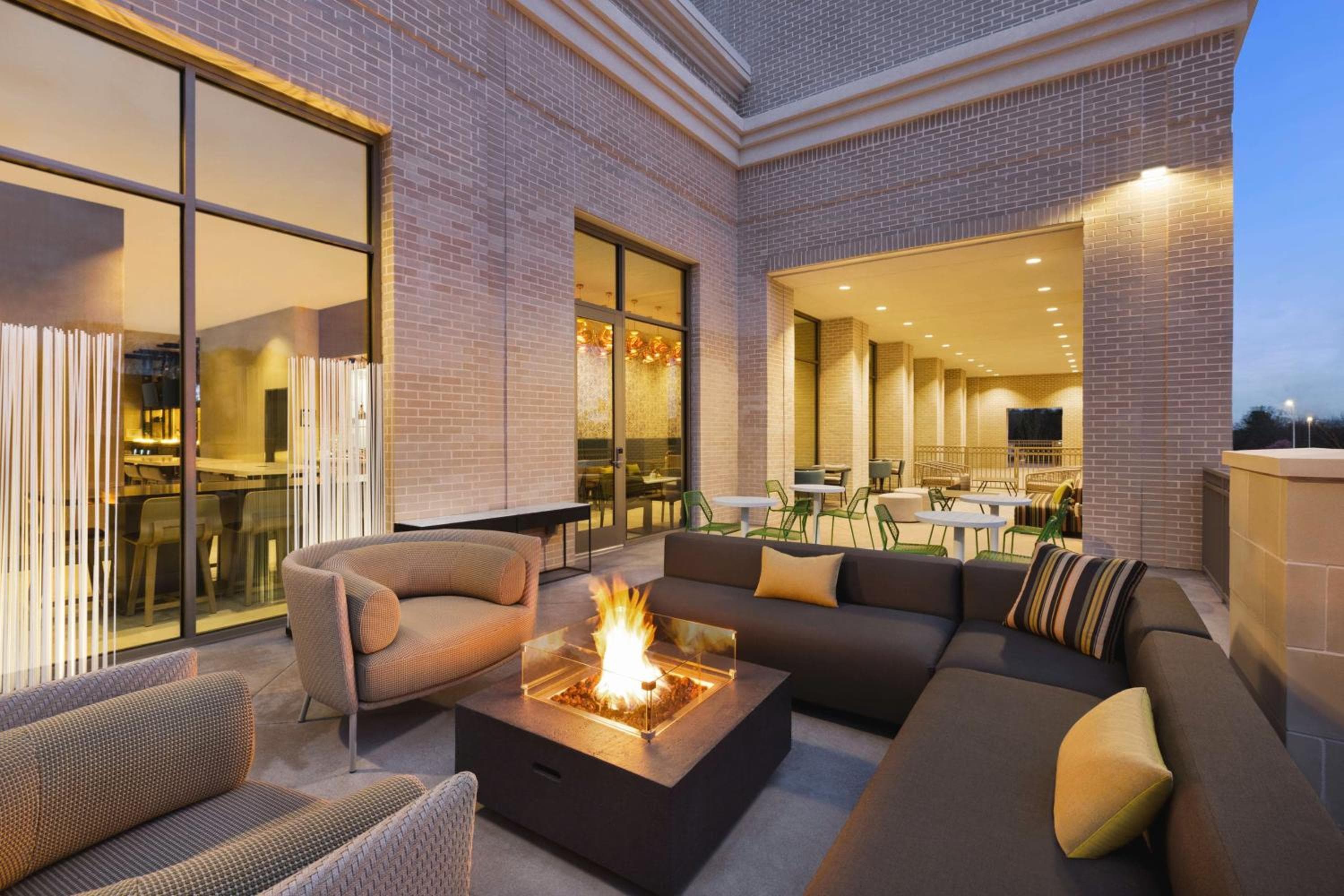 Home2 Suites By Hilton Nashville West End Avenue