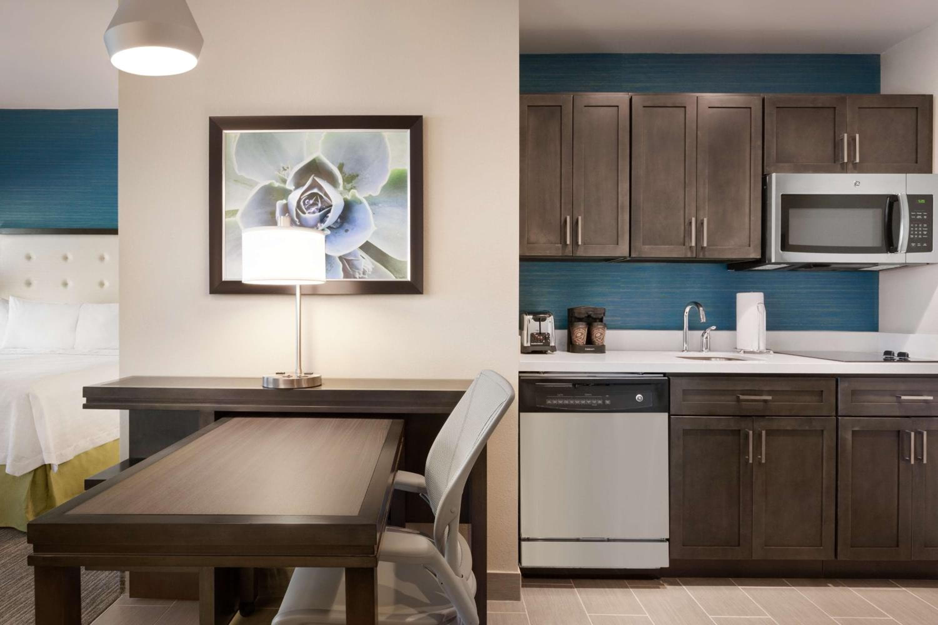 Homewood Suites By Hilton Charlotte Southpark