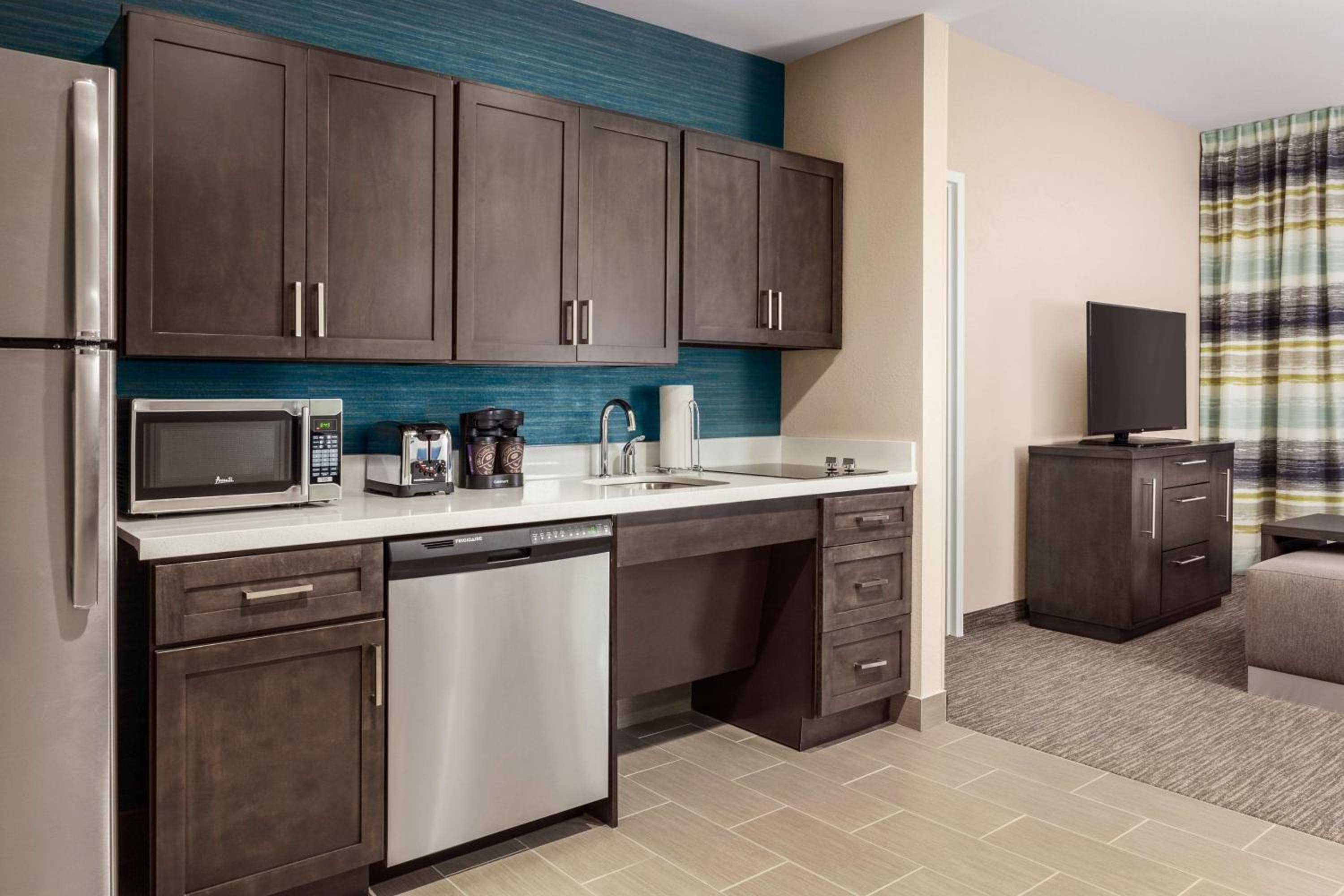 Homewood Suites By Hilton Charlotte Southpark