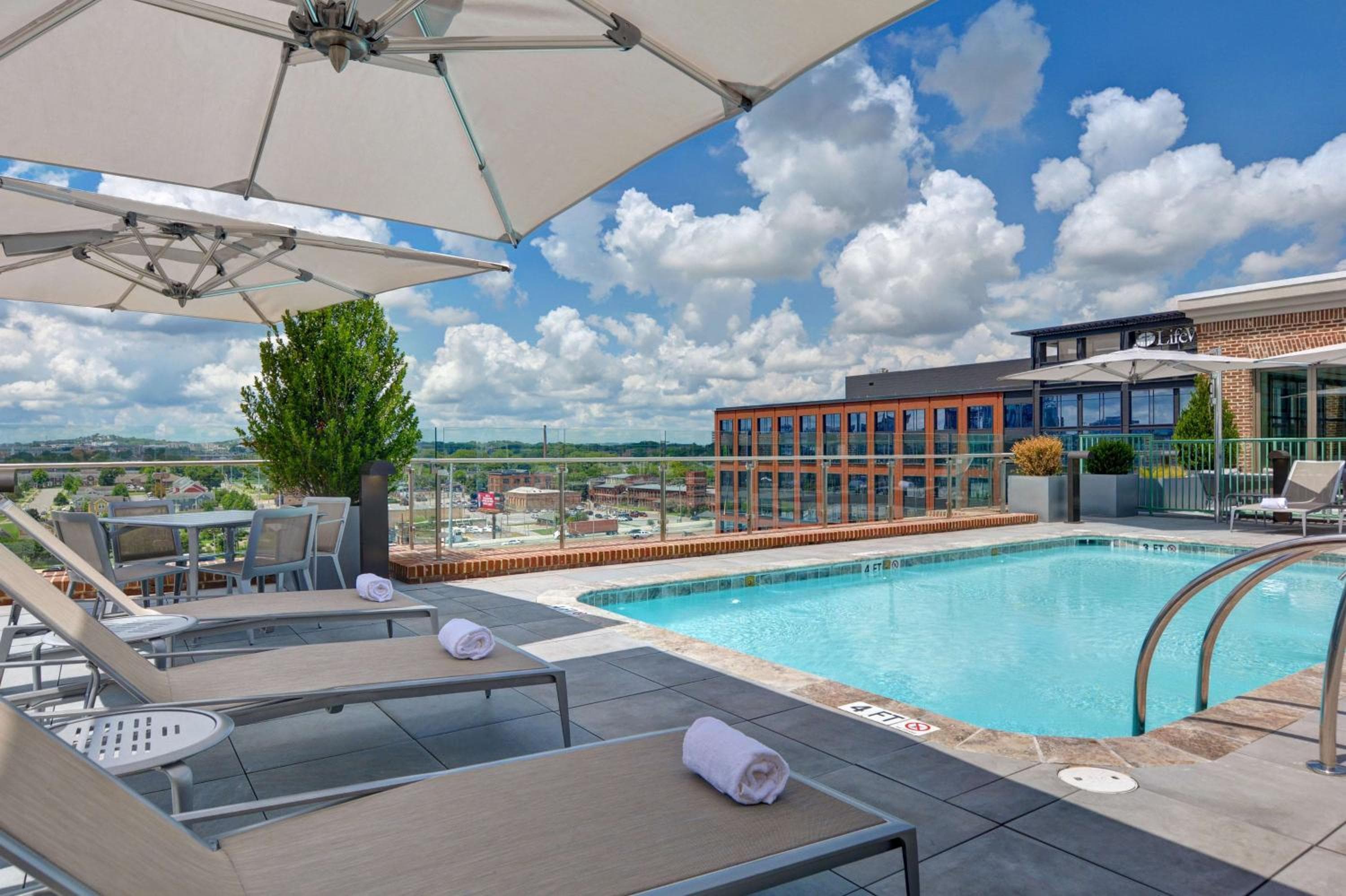 Hampton Inn & Suites Nashville Downtown Capitol View, Tn