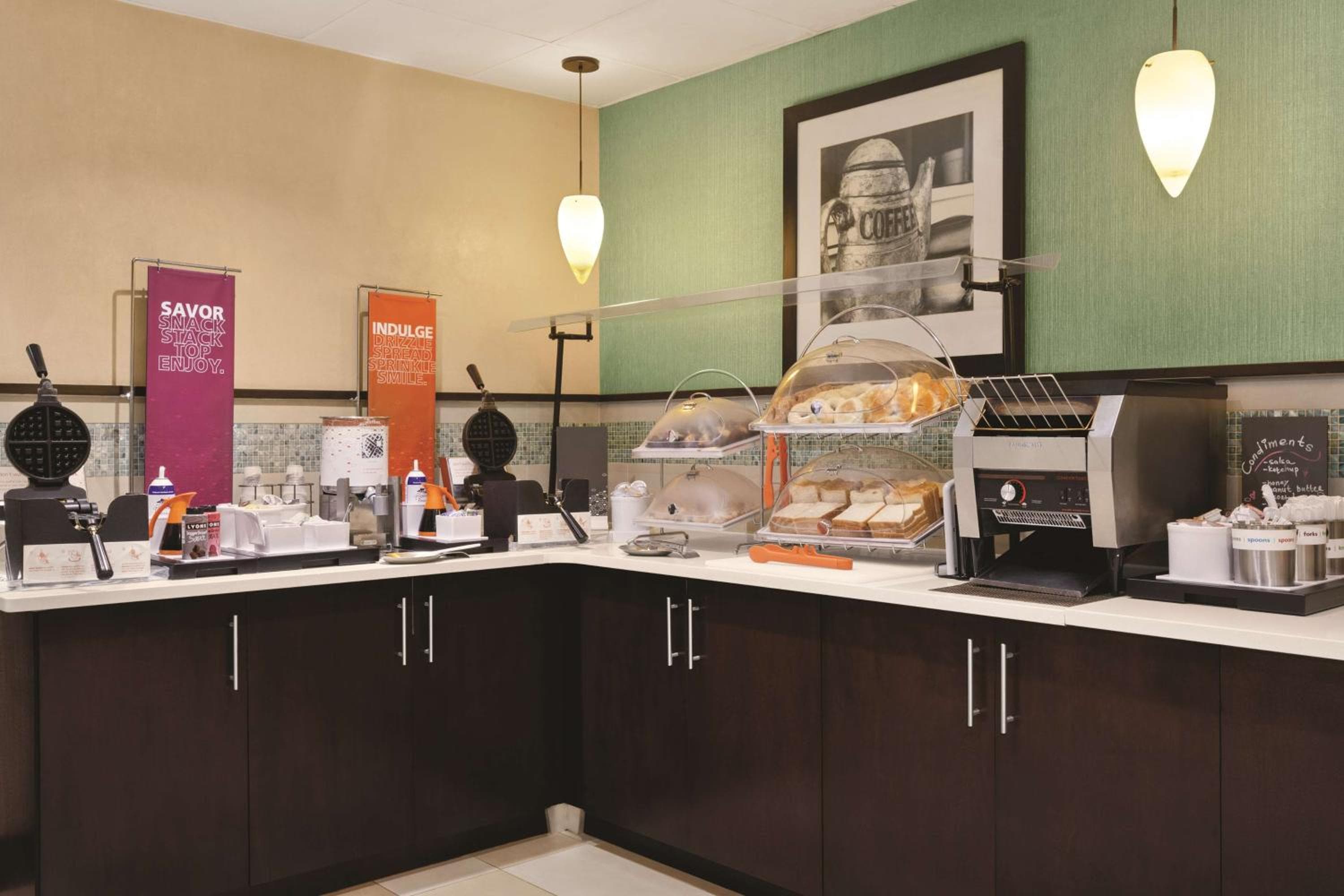 Hampton Inn Orlando International Drive Convention Center