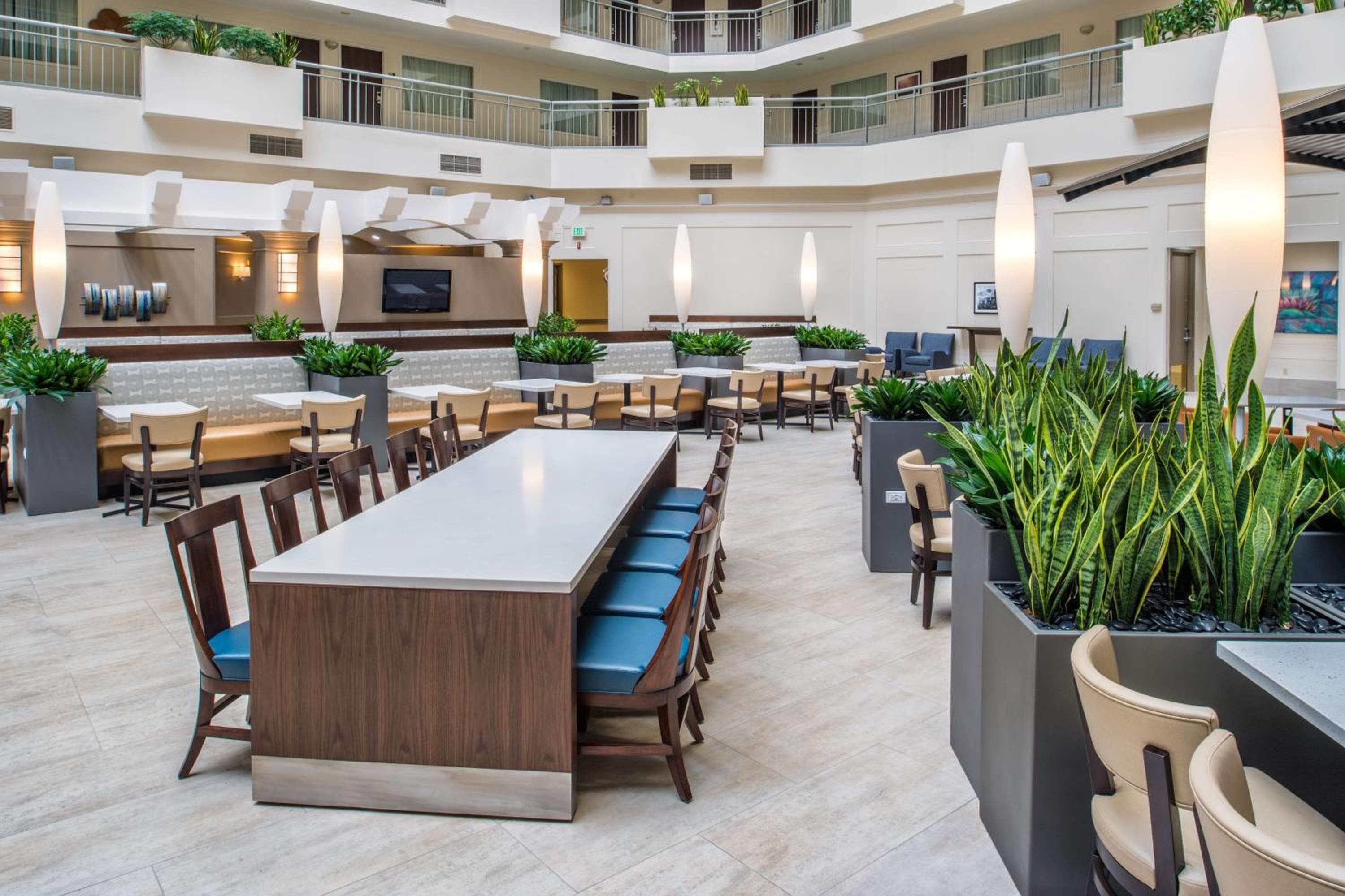 Embassy Suites By Hilton Seattle - Tacoma International Airport
