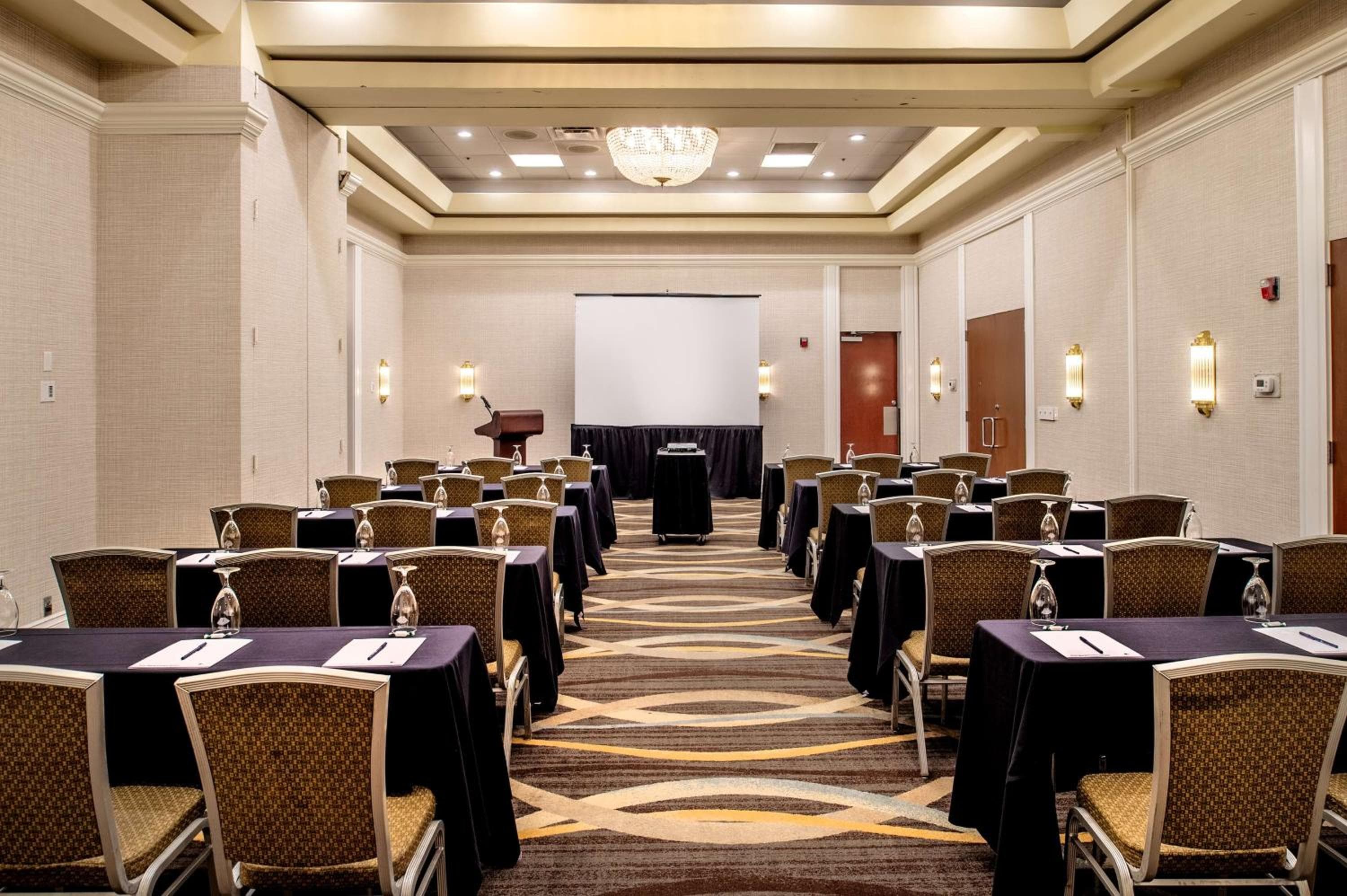 DoubleTree by Hilton Collinsville/St.Louis