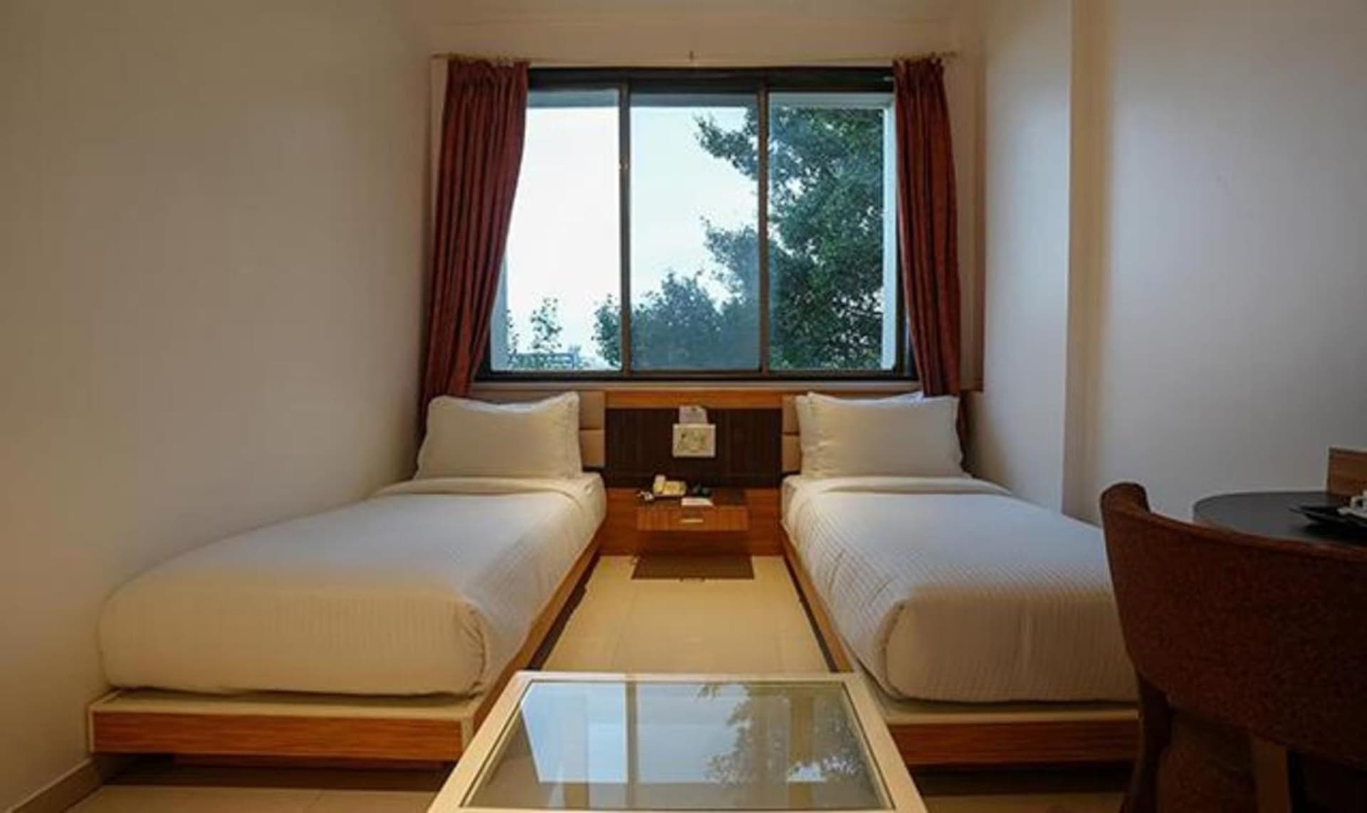 FabHotel Prime Rester Select Chakan