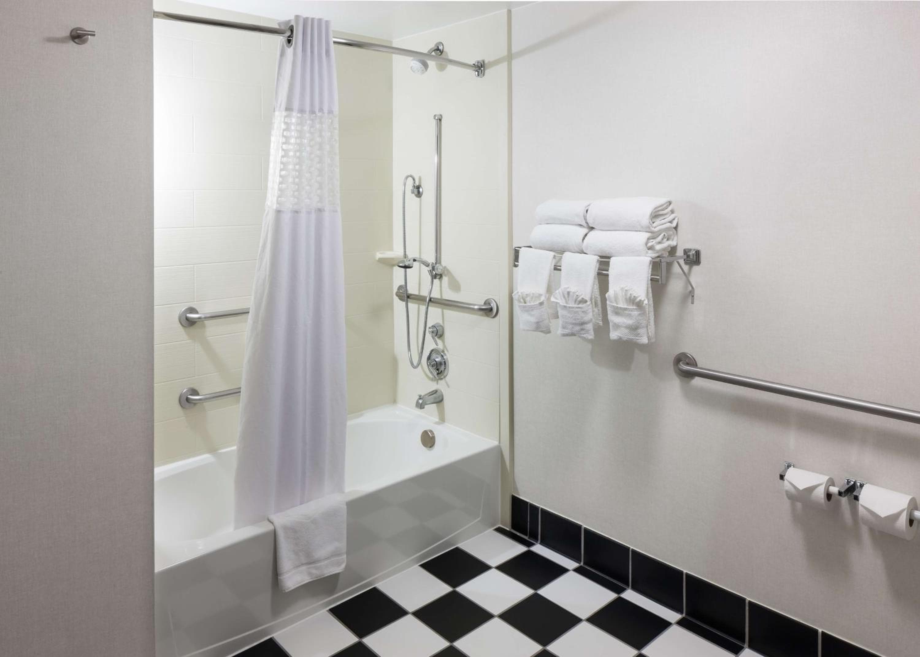 Hampton Inn San Diego Downtown