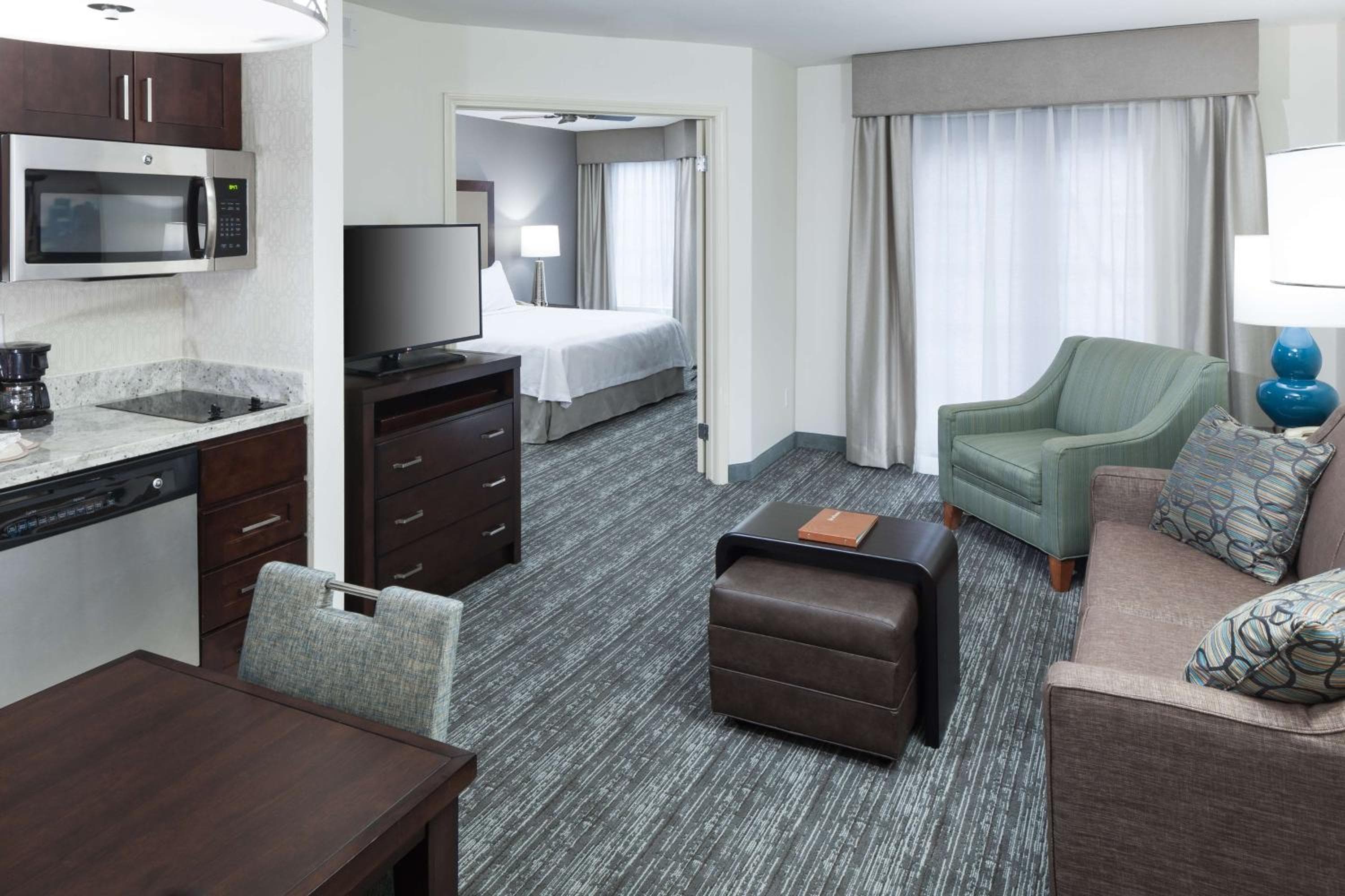 Homewood Suites by Hilton Seattle-Tacoma Airport/Tukwila