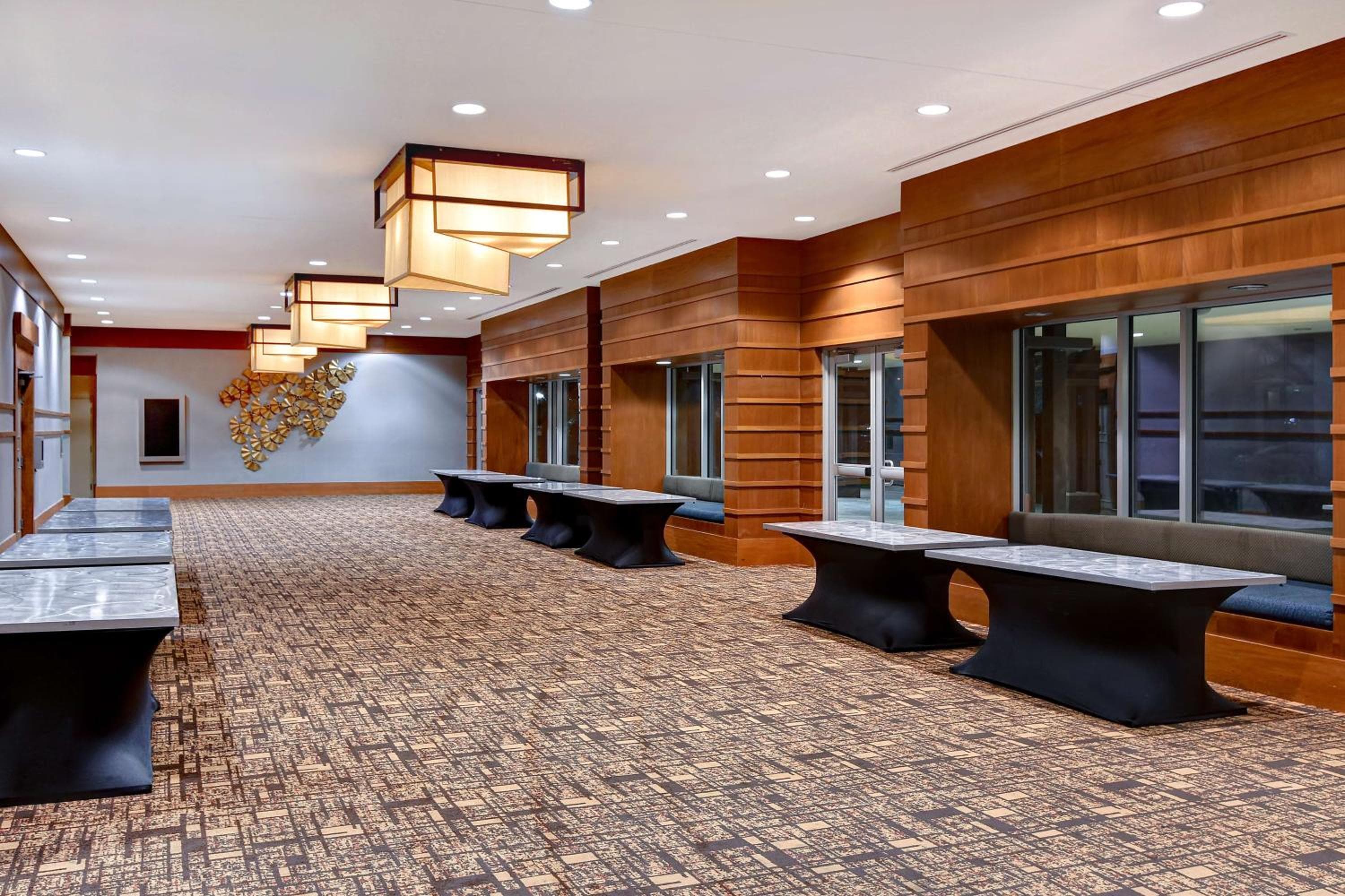 DoubleTree by Hilton Phoenix- Tempe
