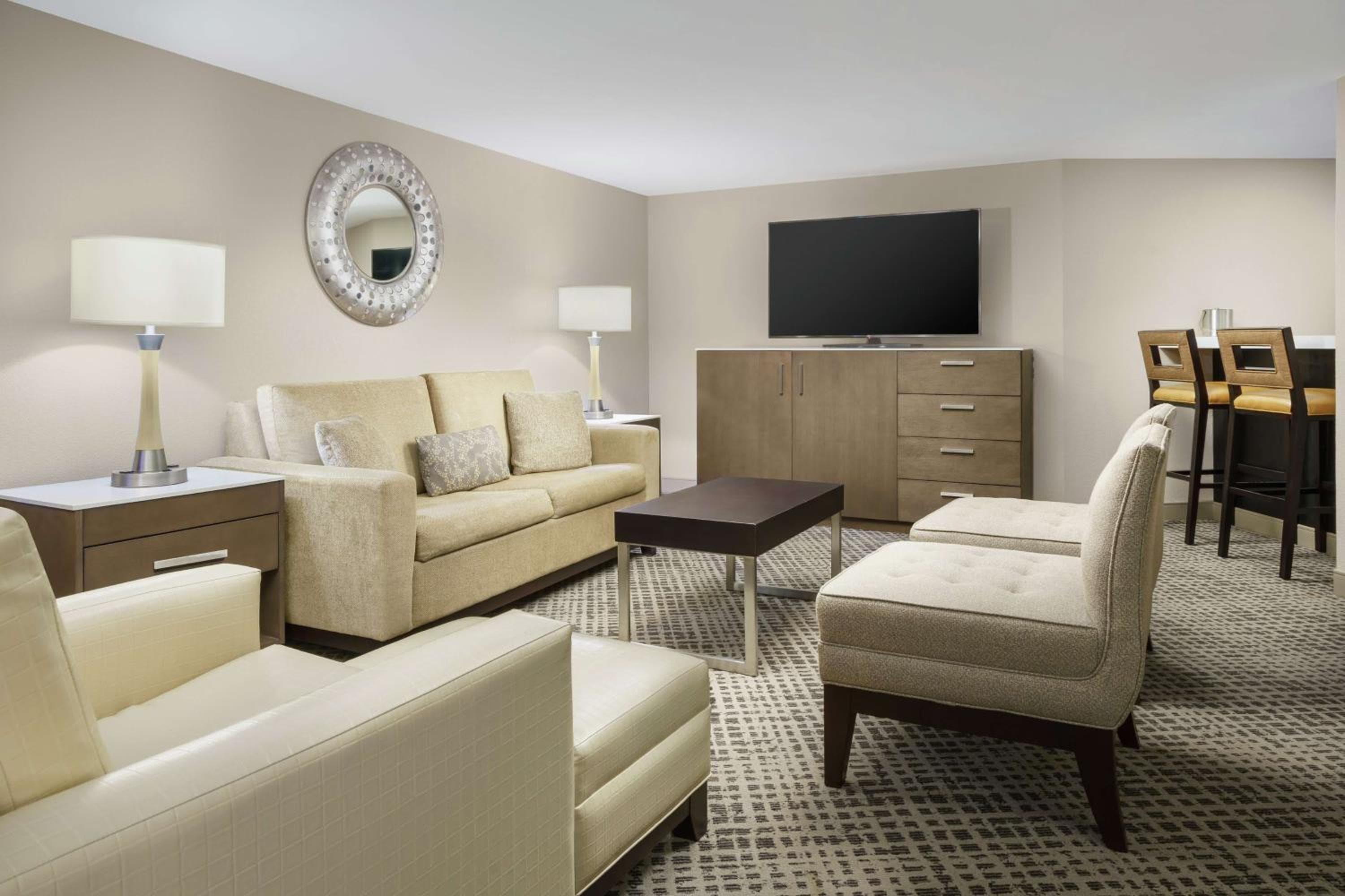 DoubleTree by Hilton Orlando Airport Hotel