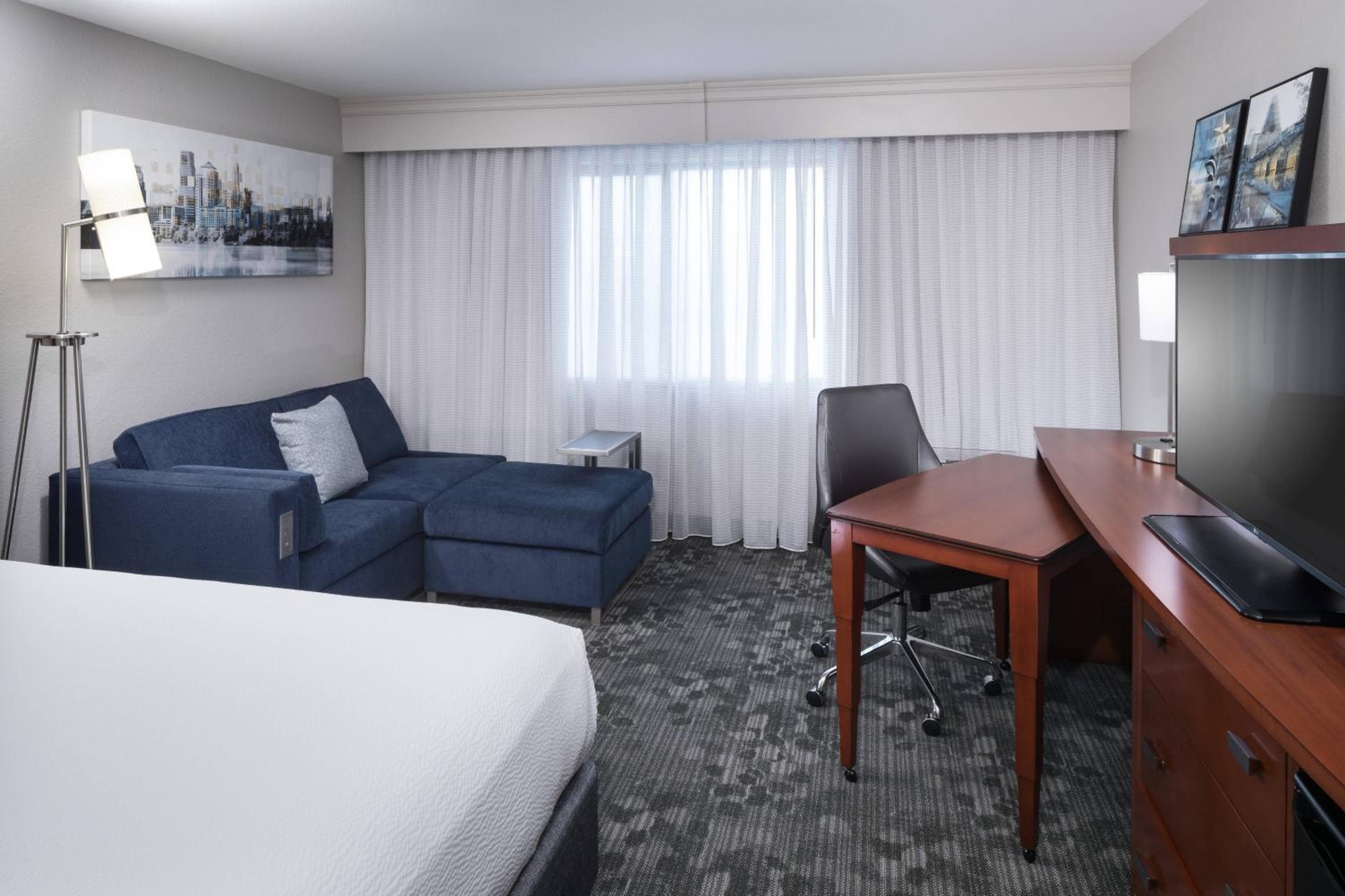 Courtyard by Marriott Austin Parmer Tech Ridge