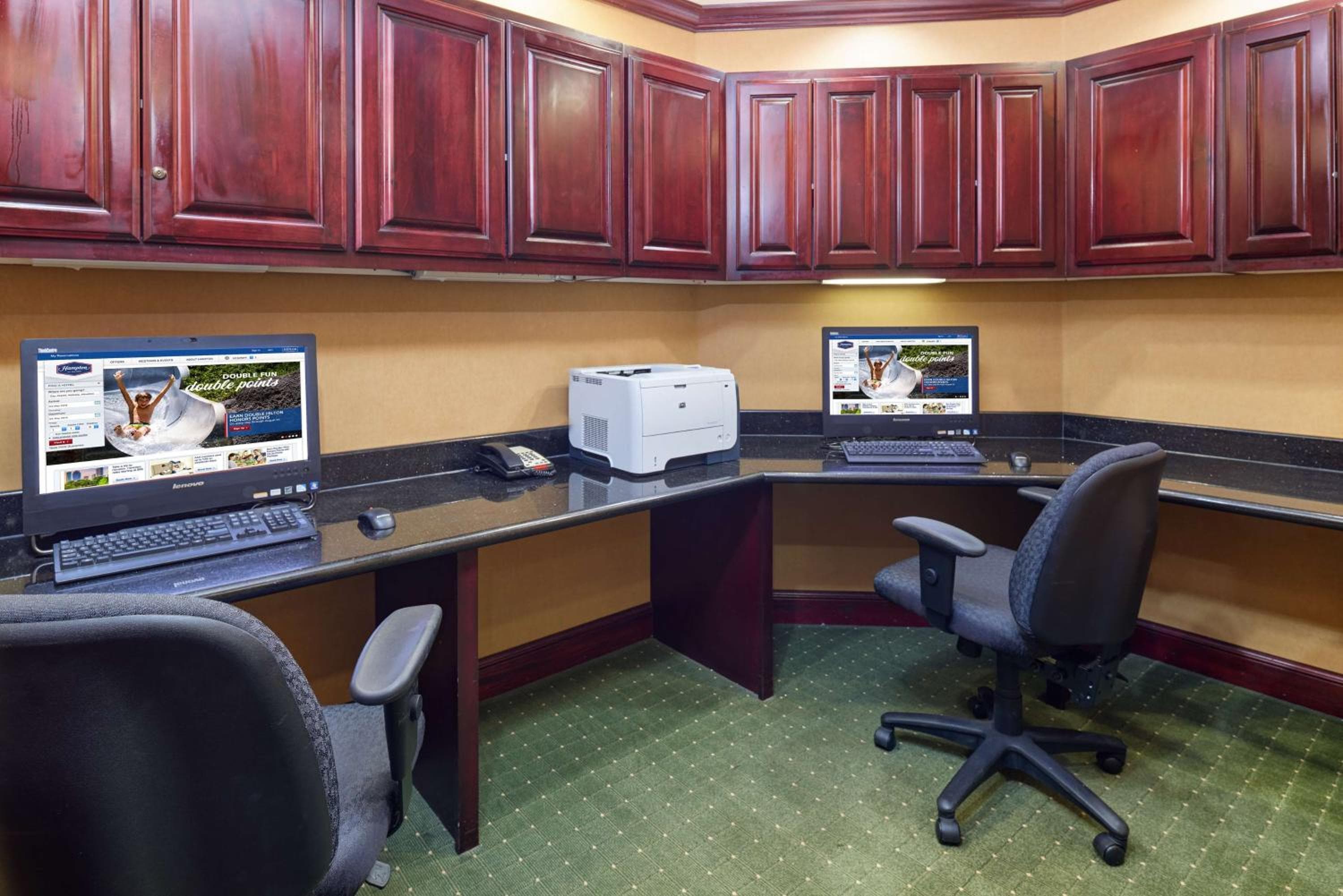 Hampton Inn & Suites Austin South Buda