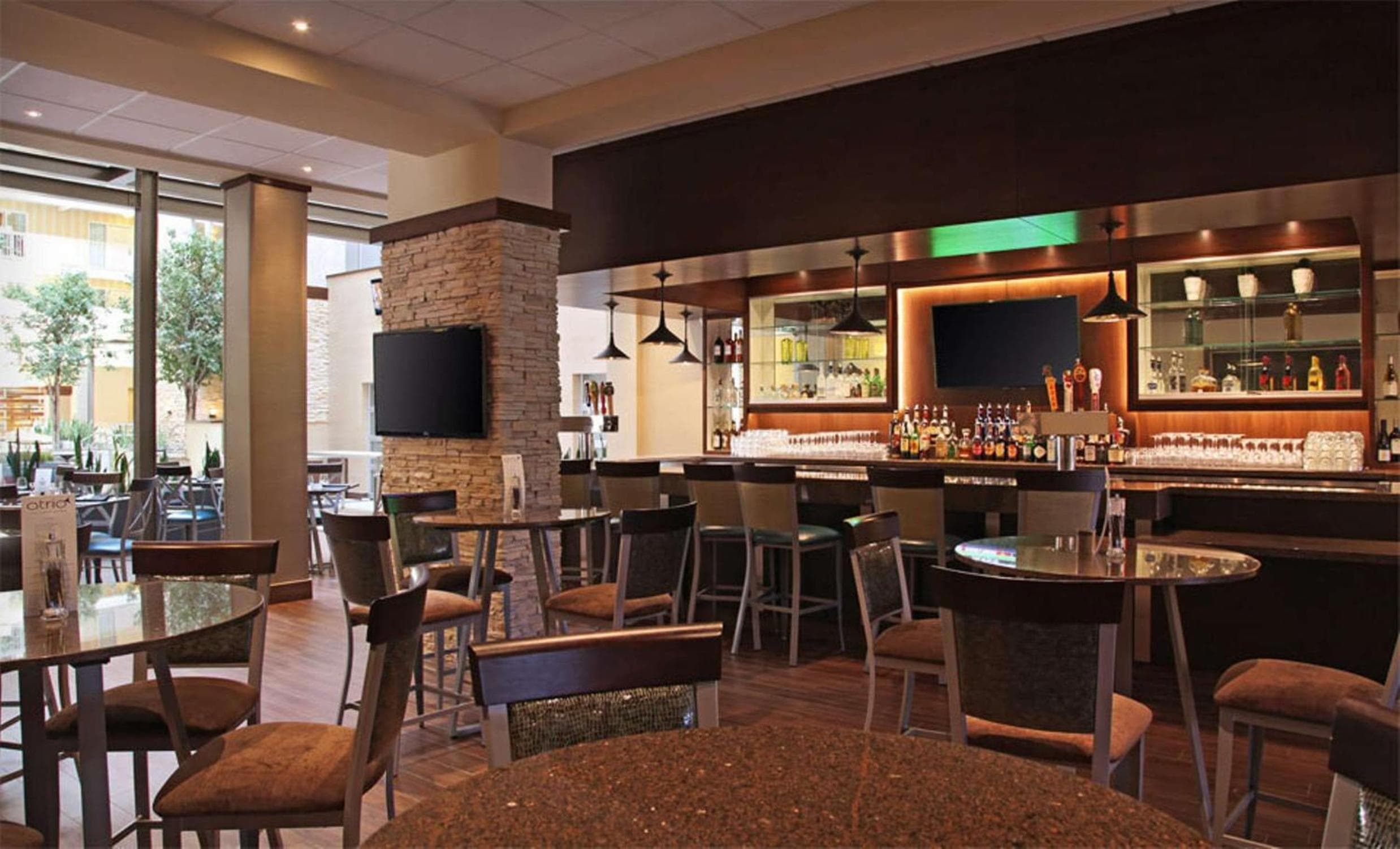 Embassy Suites by Hilton Dallas Market Center