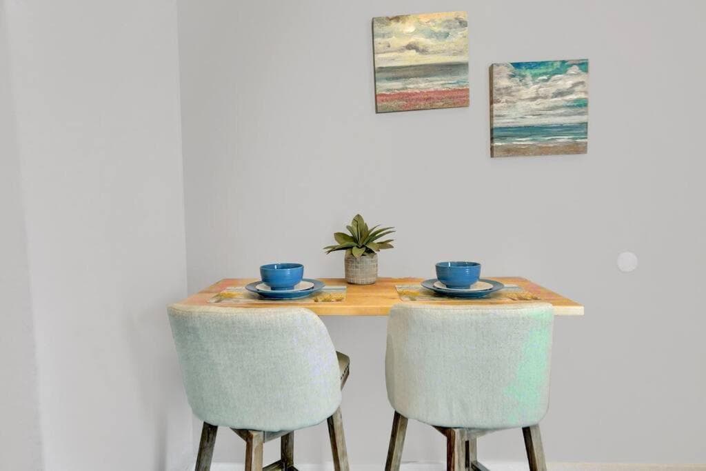 The Dolphin Watch Cozy Studio Near Beach in FWB