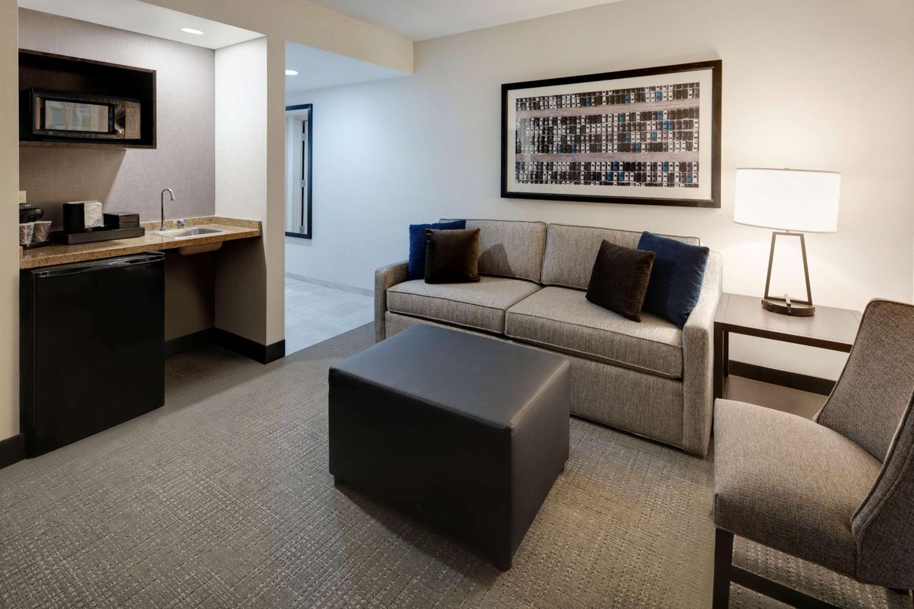 Embassy Suites by Hilton Detroit Troy Auburn Hills