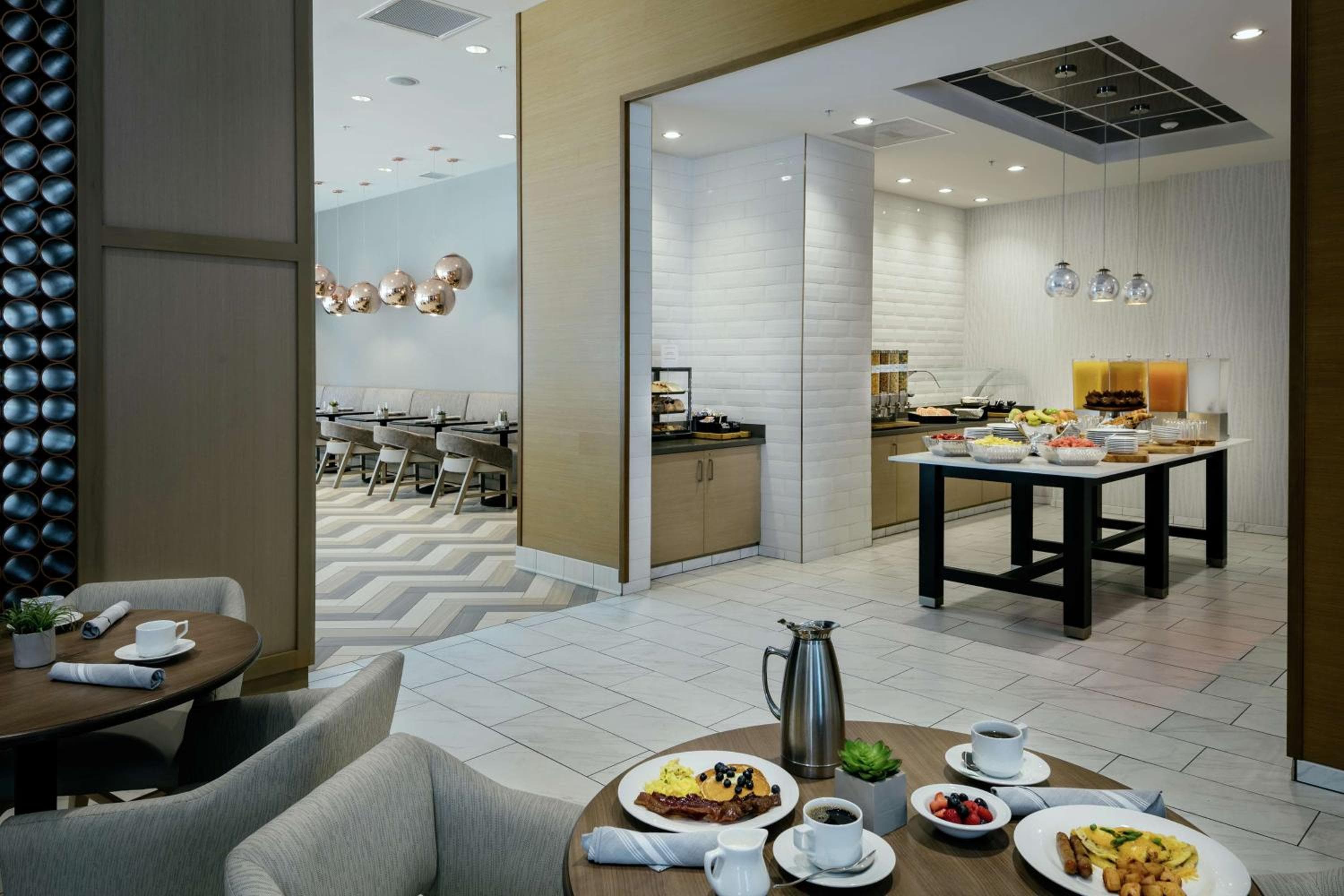 Hilton Garden Inn Seattle Bellevue Downtown, WA