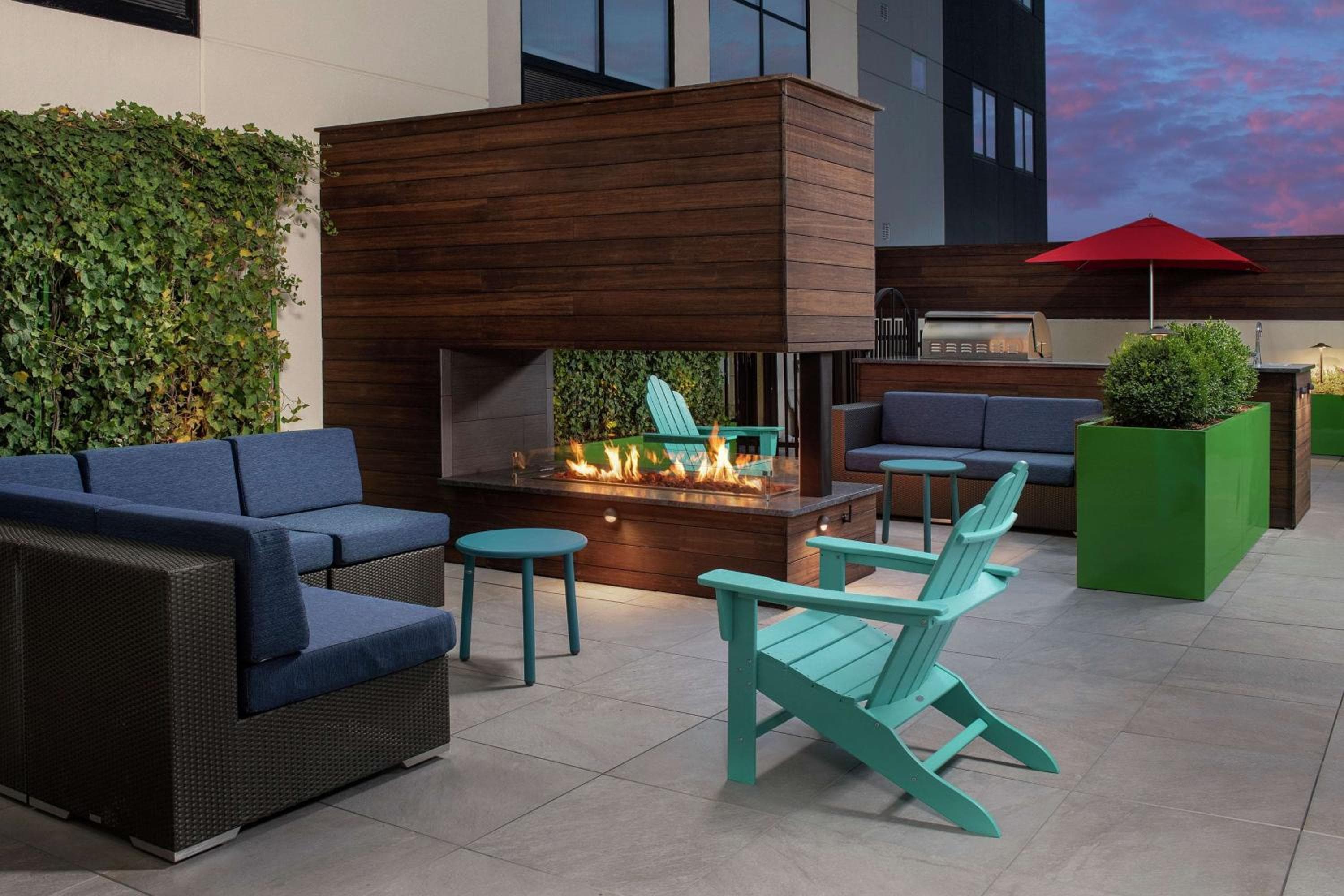 Home2 Suites By Hilton Nashville Downtown Convention Center
