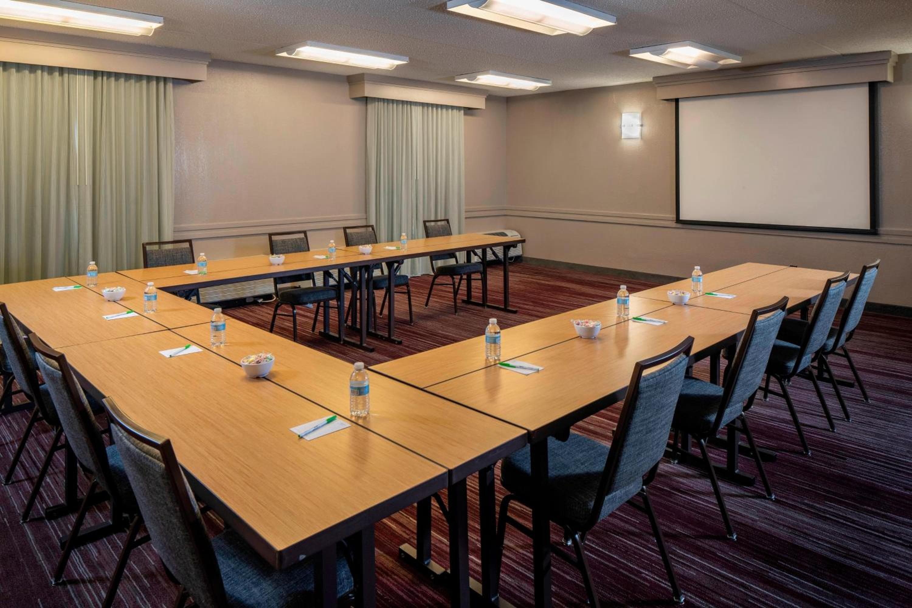 Courtyard by Marriott Nashville Brentwood