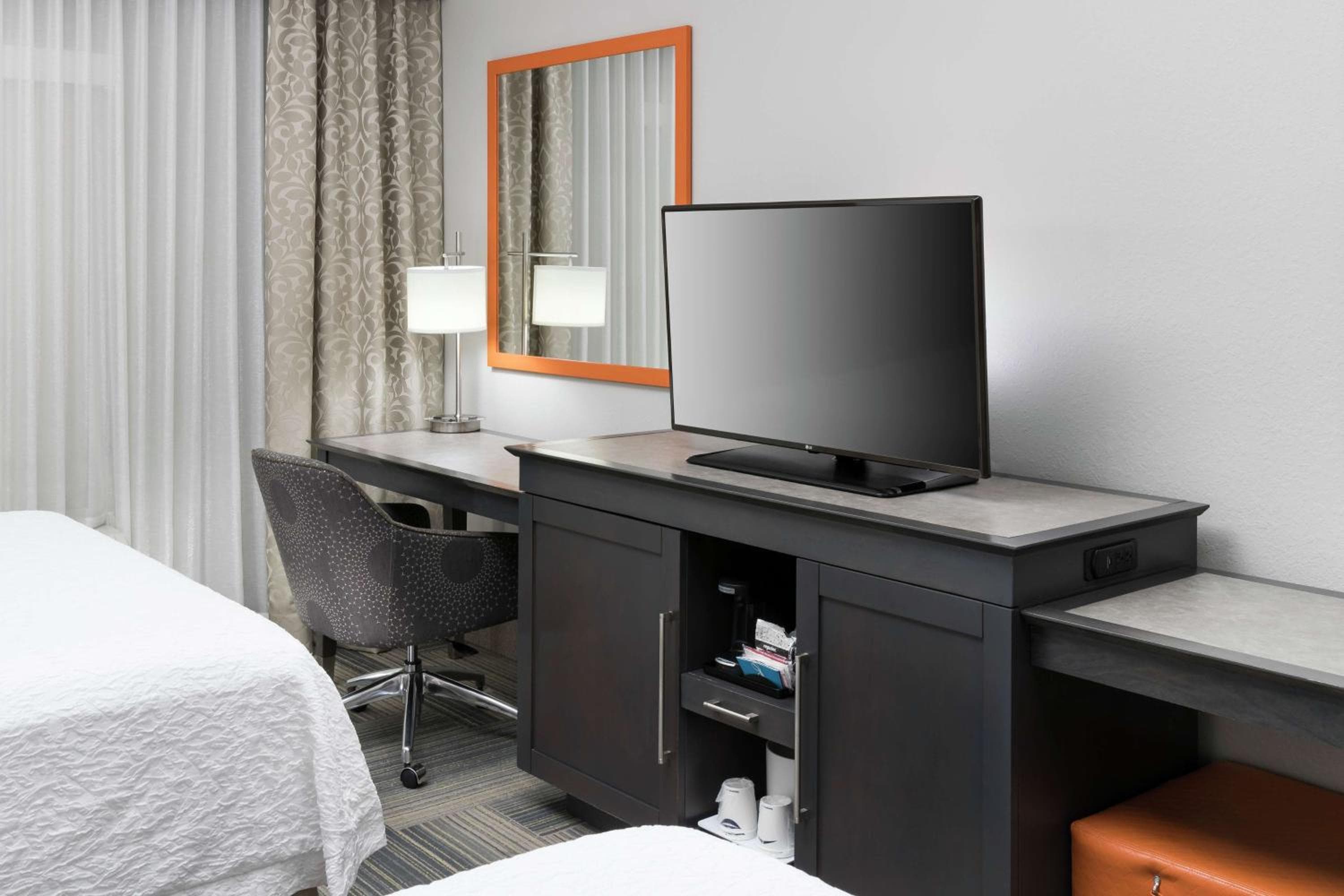 Hampton Inn & Suites by Hilton Atlanta Perimeter Dunwoody