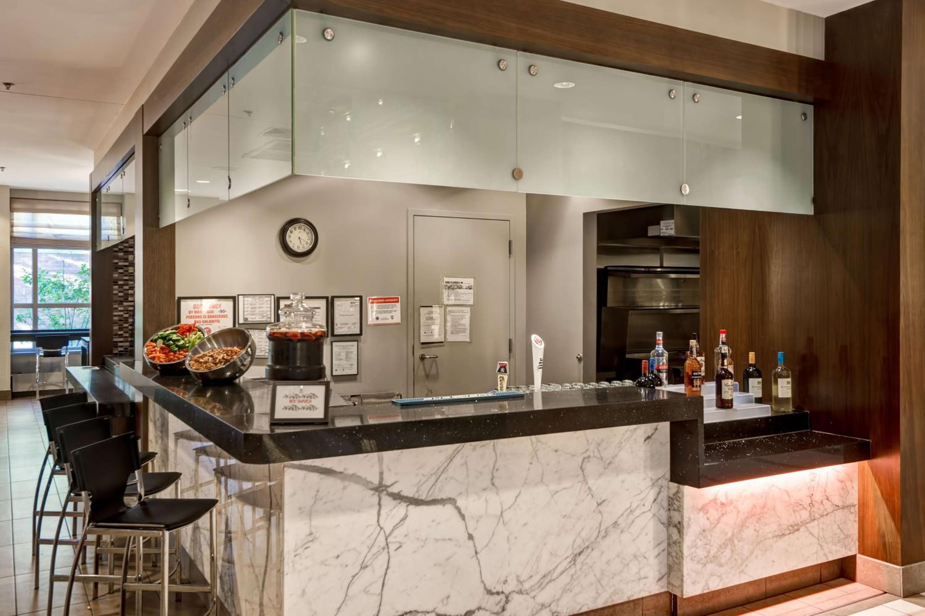 Embassy Suites Chicago - Downtown River North