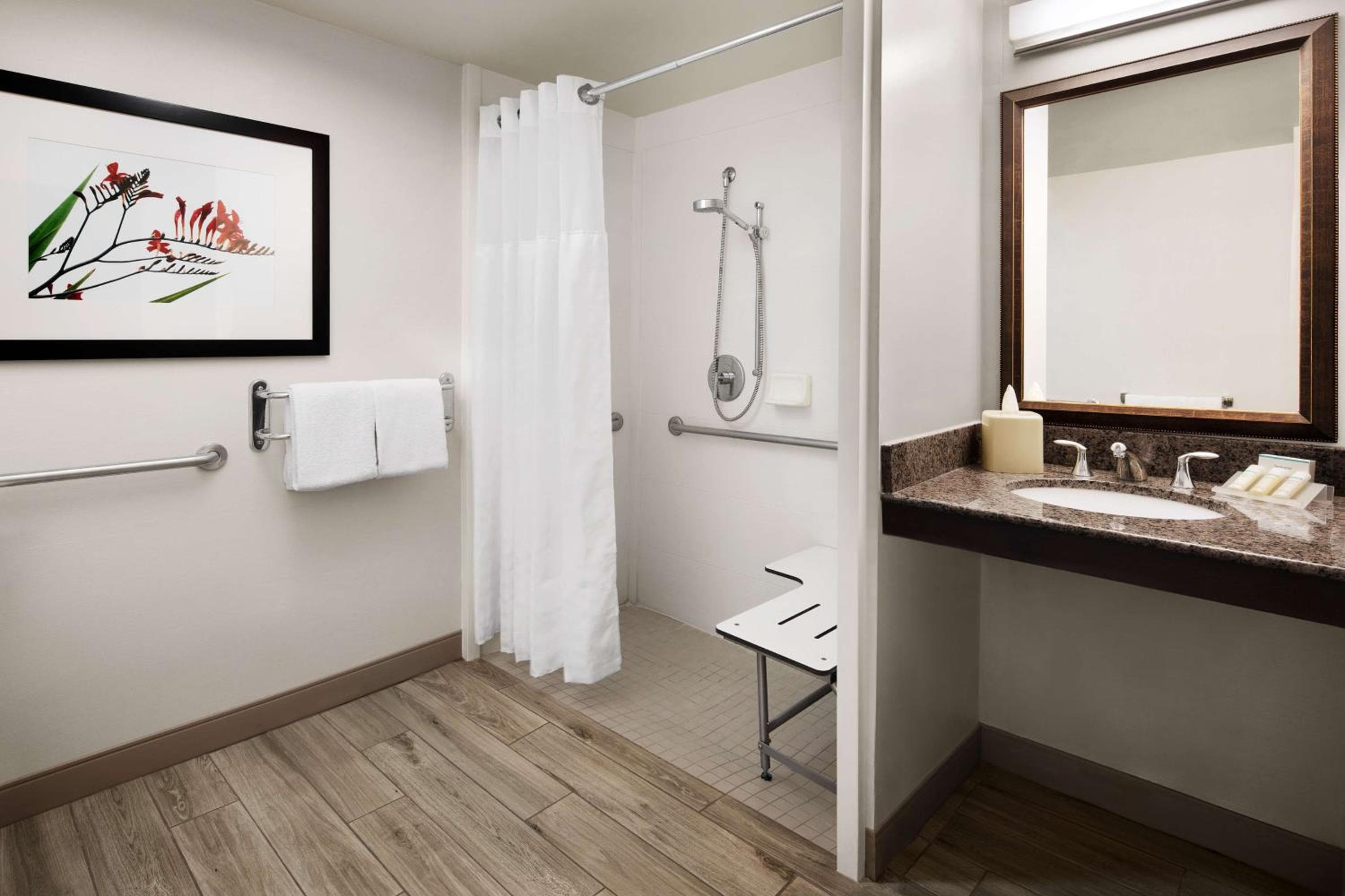 Hilton Garden Inn Denver South Park Meadows Area