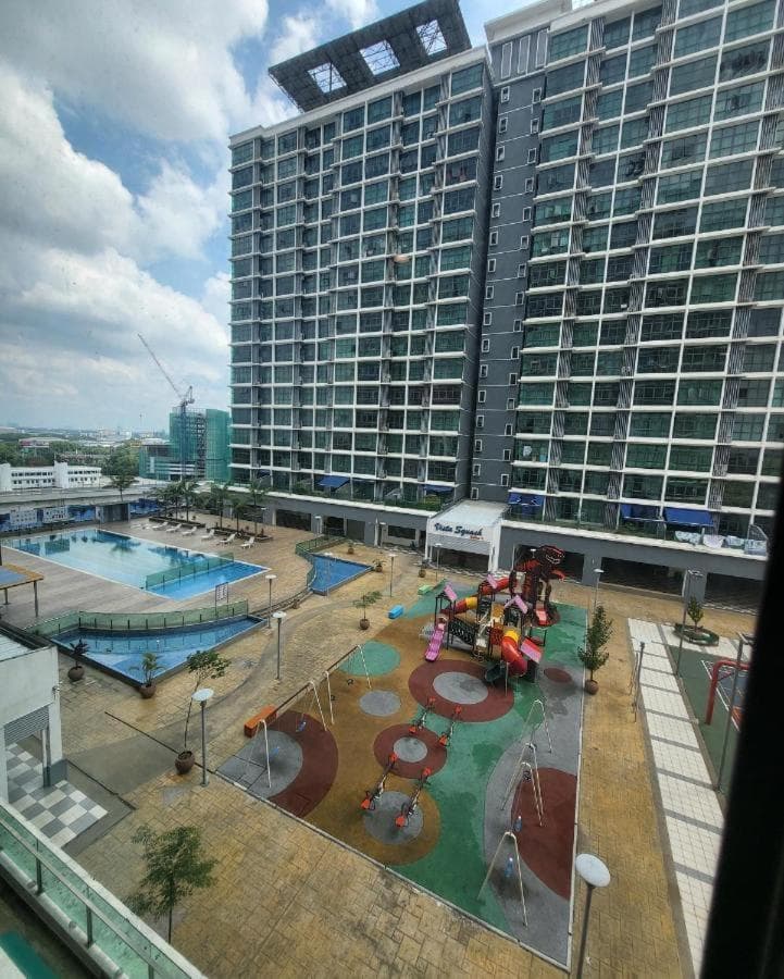 FrozenStar Property