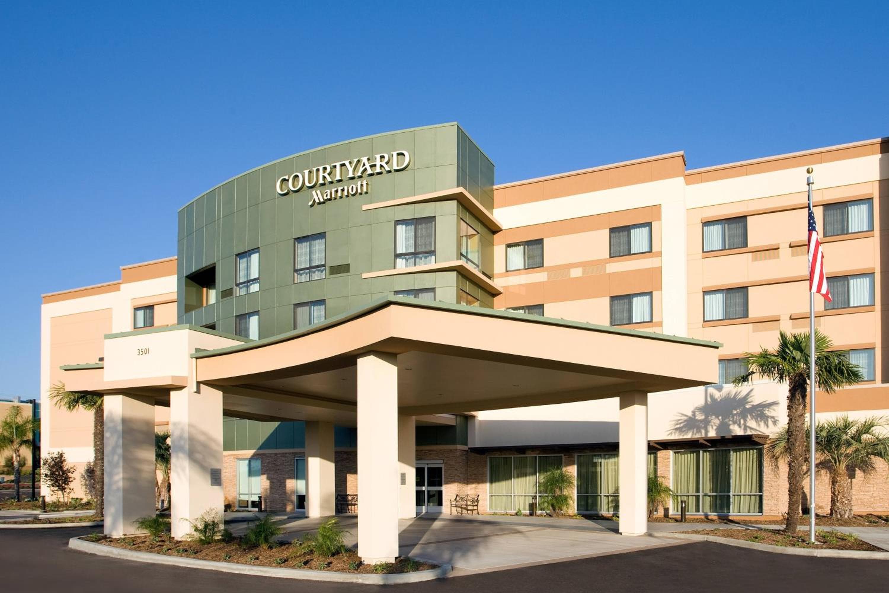 Courtyard by Marriott San Diego Oceanside