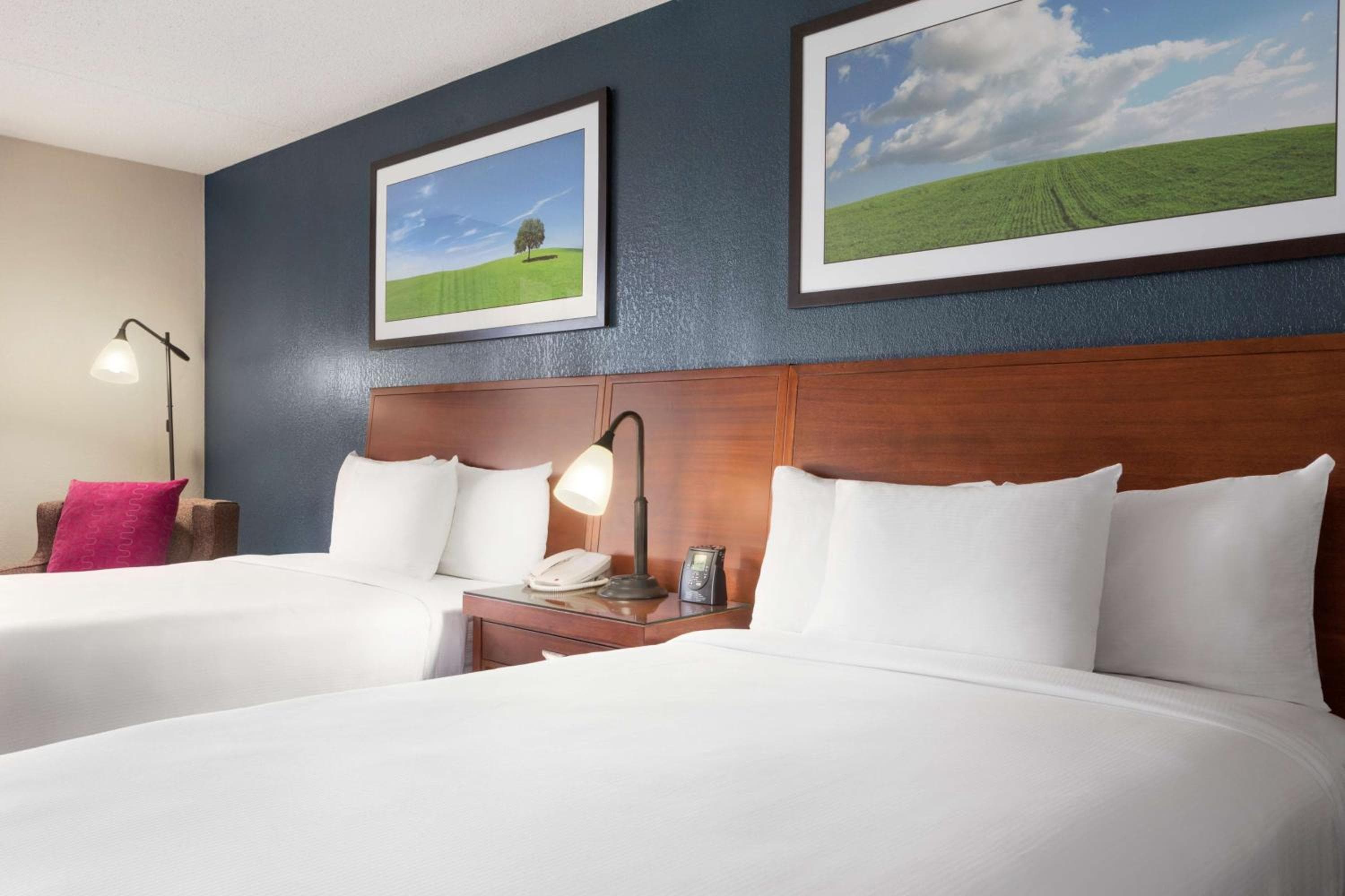 DoubleTree by Hilton DFW Airport North