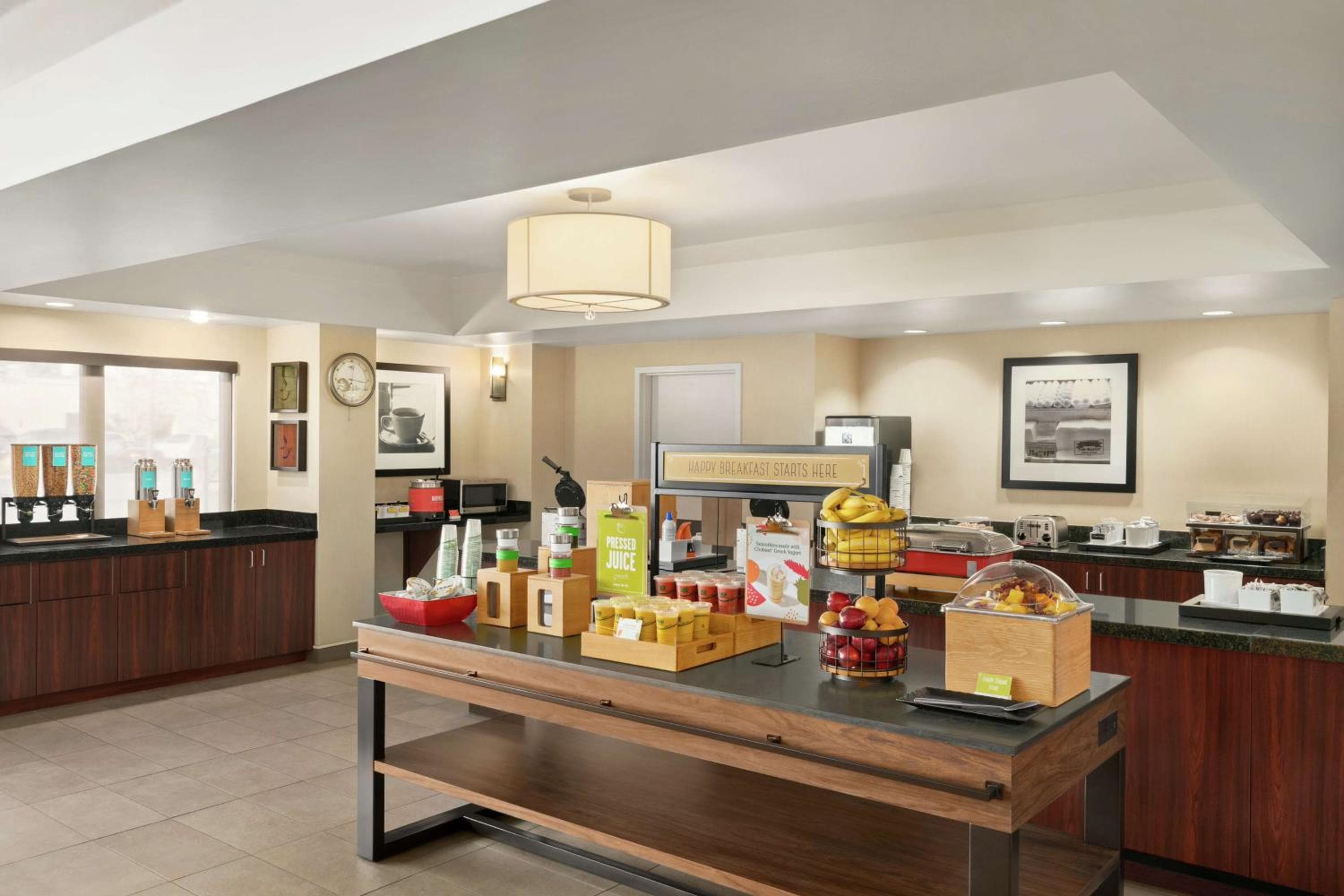 Hampton Inn Portland Airport