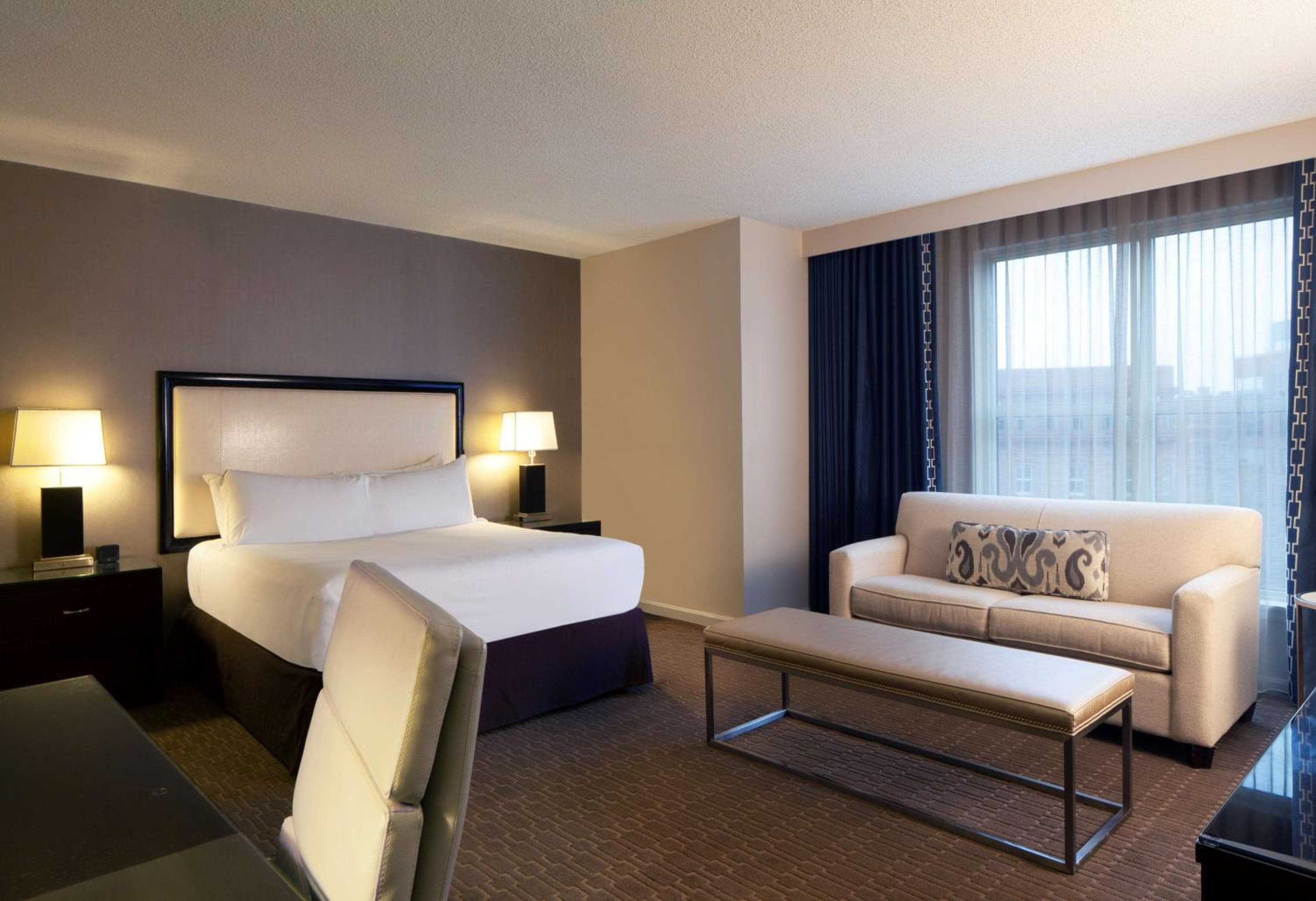 Hilton Alexandria Old Town
