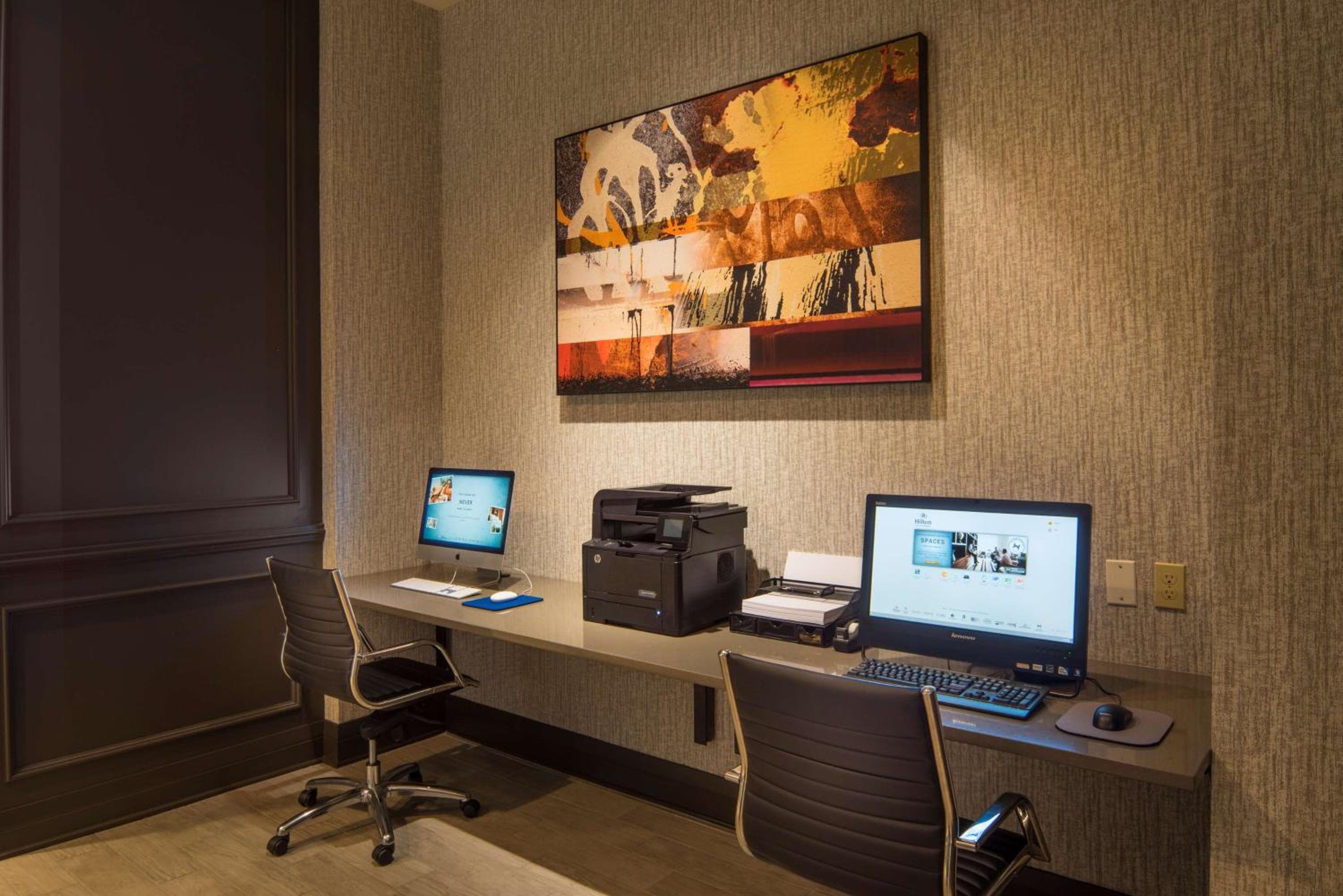 Hilton Alexandria Old Town