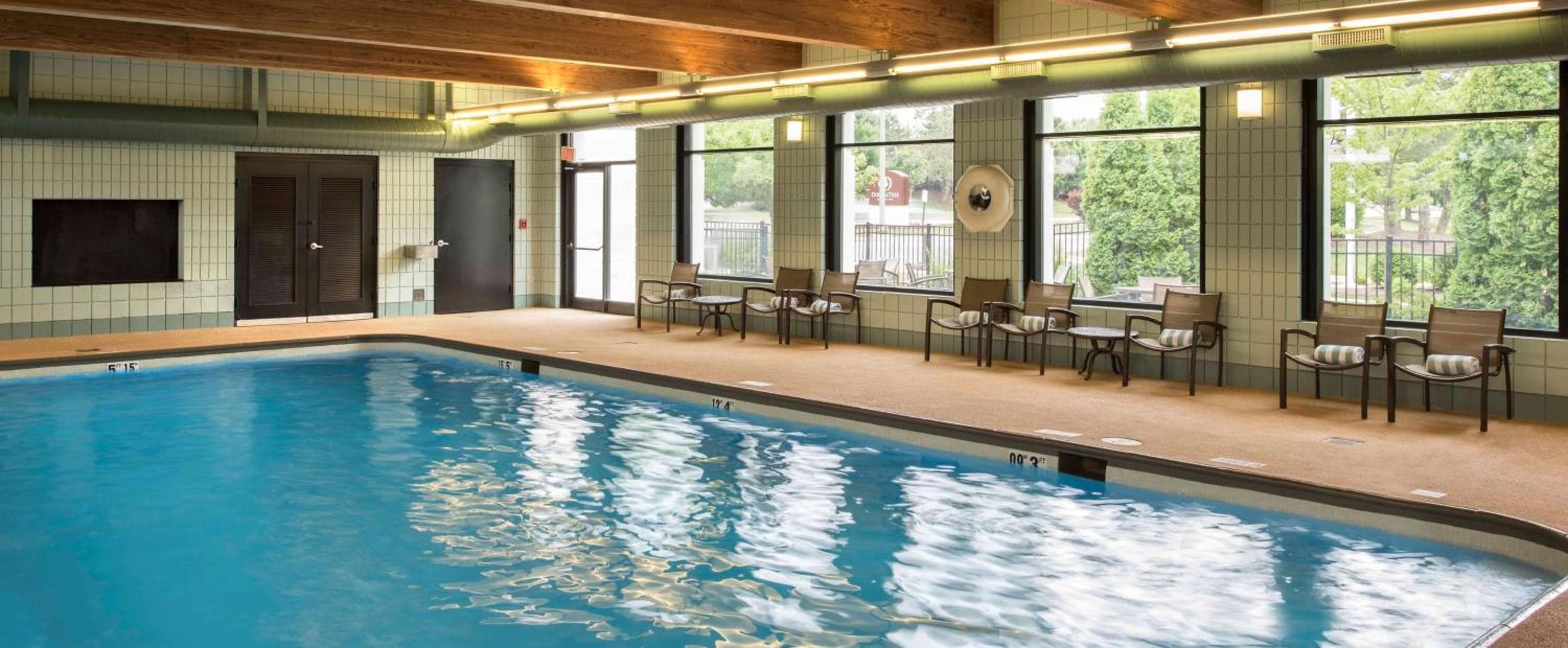 DoubleTree by Hilton Chicago Schaumburg