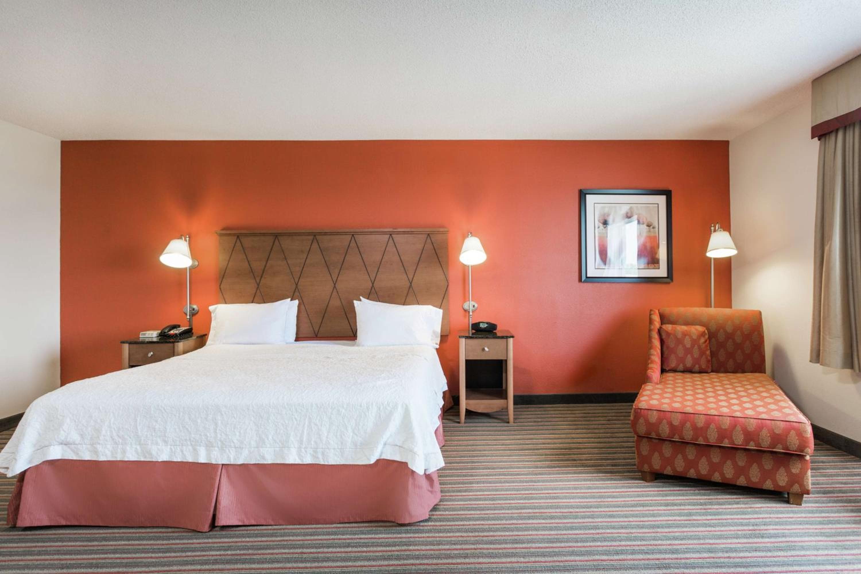 Hampton Inn Petersburg - Southpark Mall