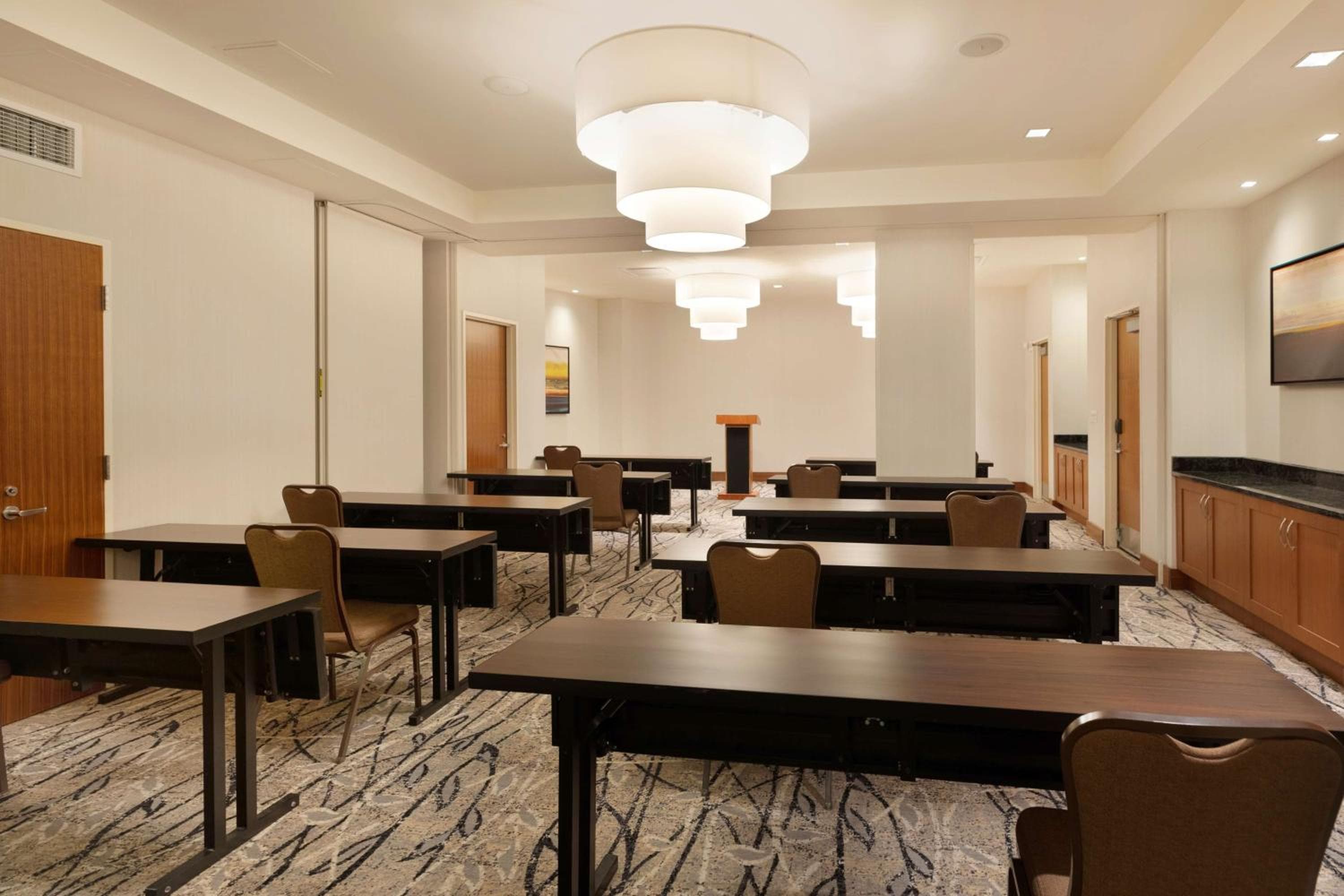 Hilton Garden Inn Long Island City