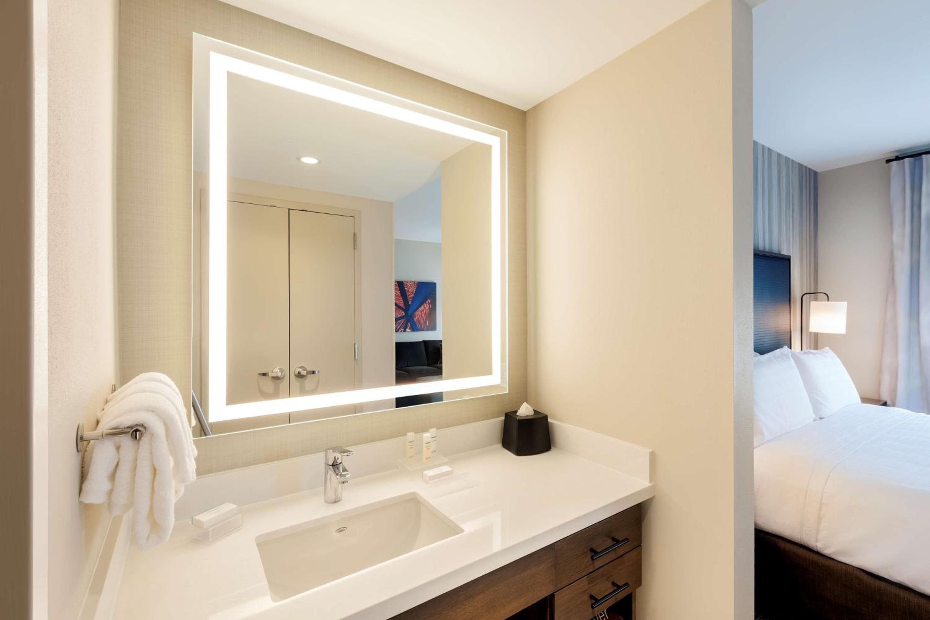 Homewood Suites By Hilton Louisville Downtown