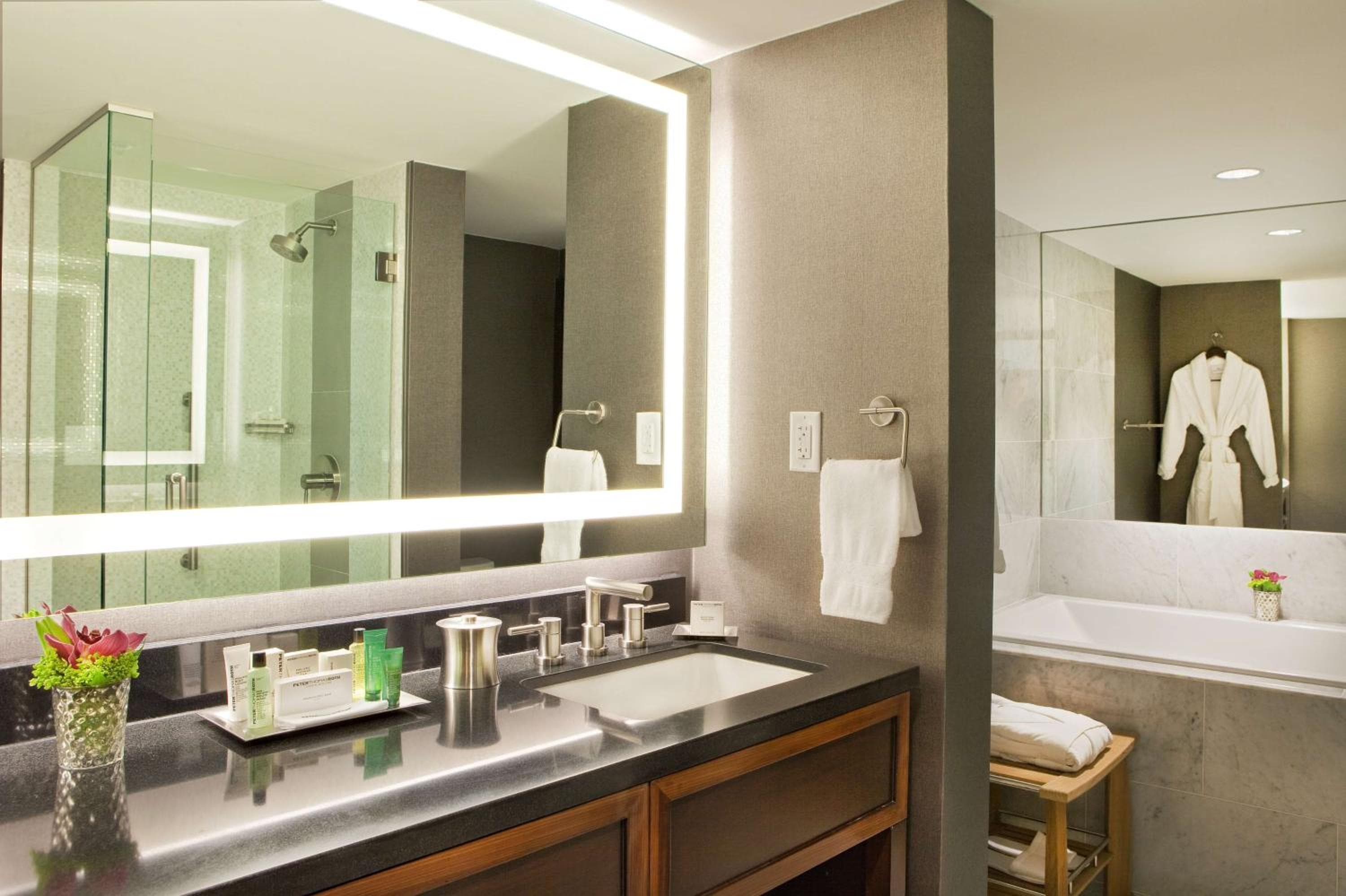 Hilton Nashville Downtown
