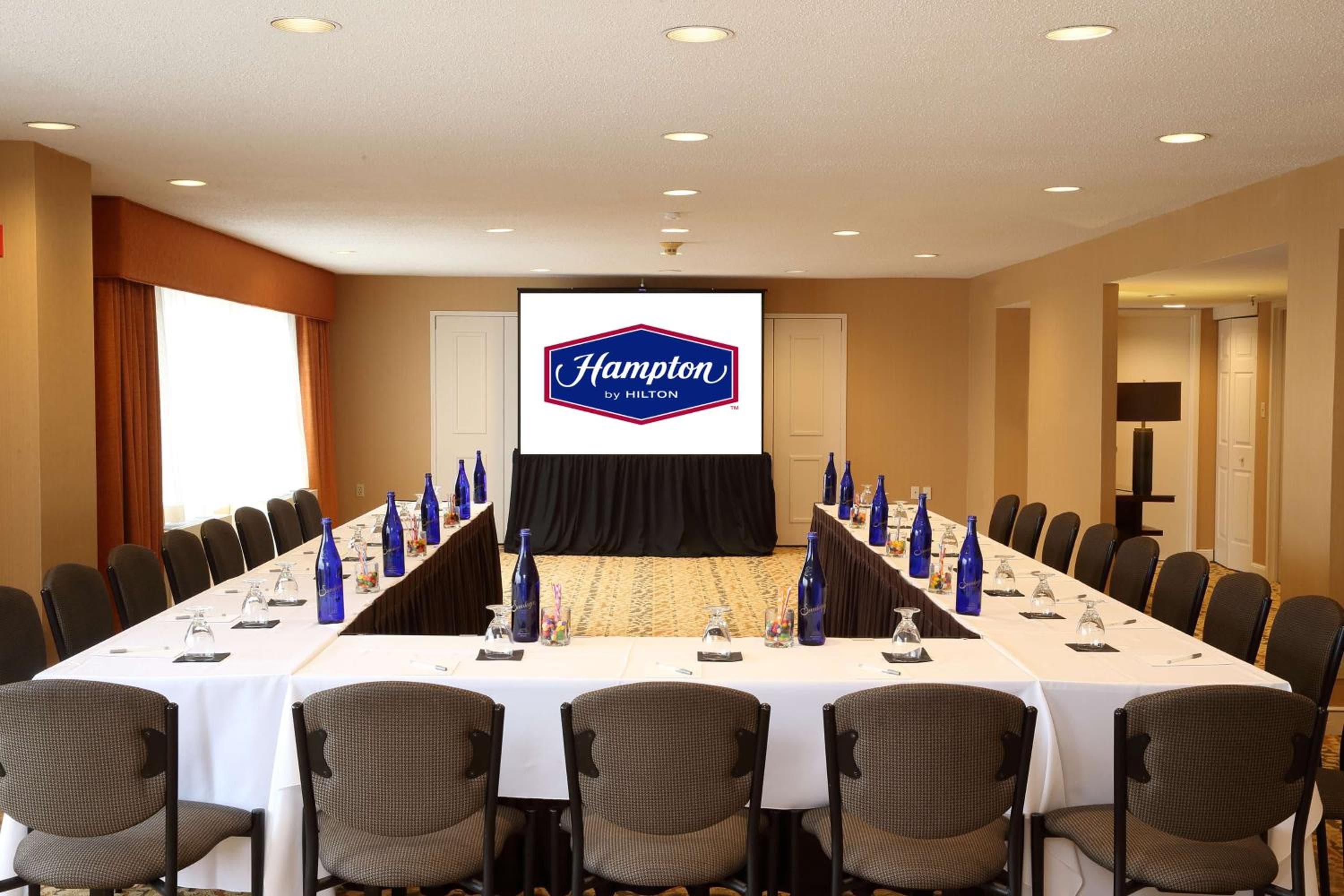 Hampton Inn Boston-Natick