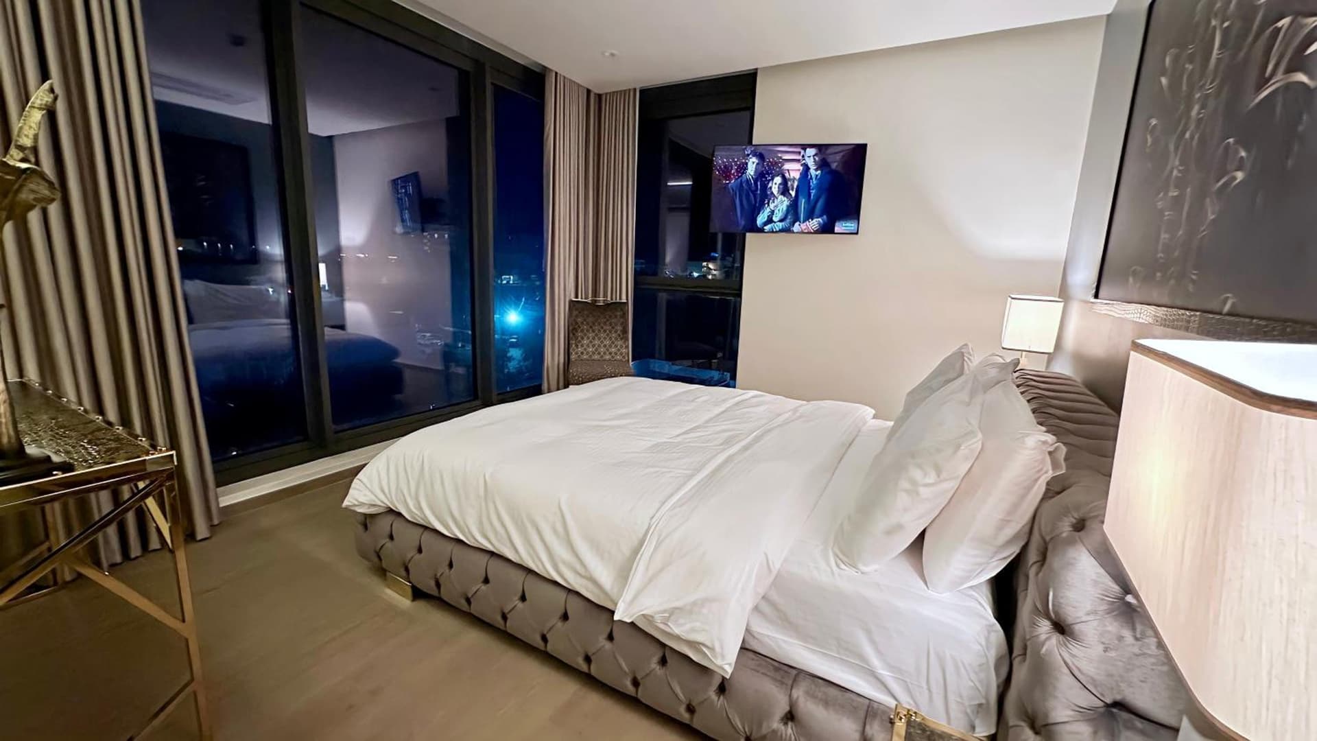 Mullet Bay Suites - Your Luxury Stay Awaits
