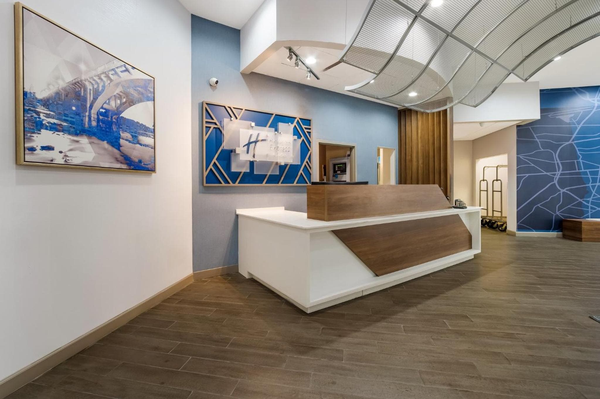Holiday Inn Express & Suites Lexington by IHG