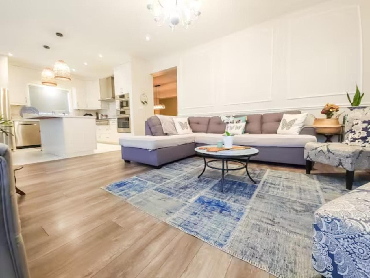 Inspired Stay close to Niagara *4B & 2King Beds*