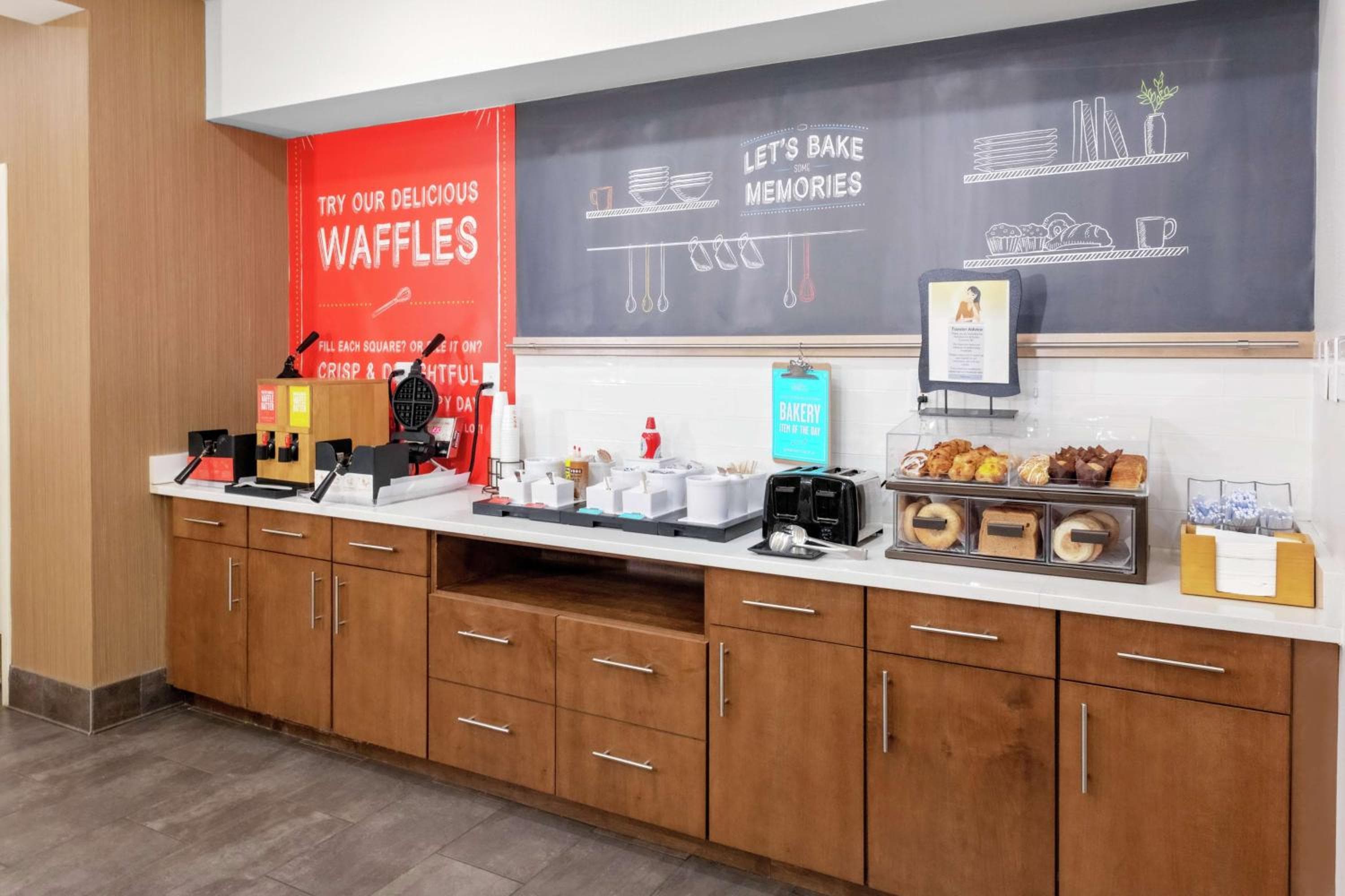Hampton Inn & Suites Concord-Charlotte