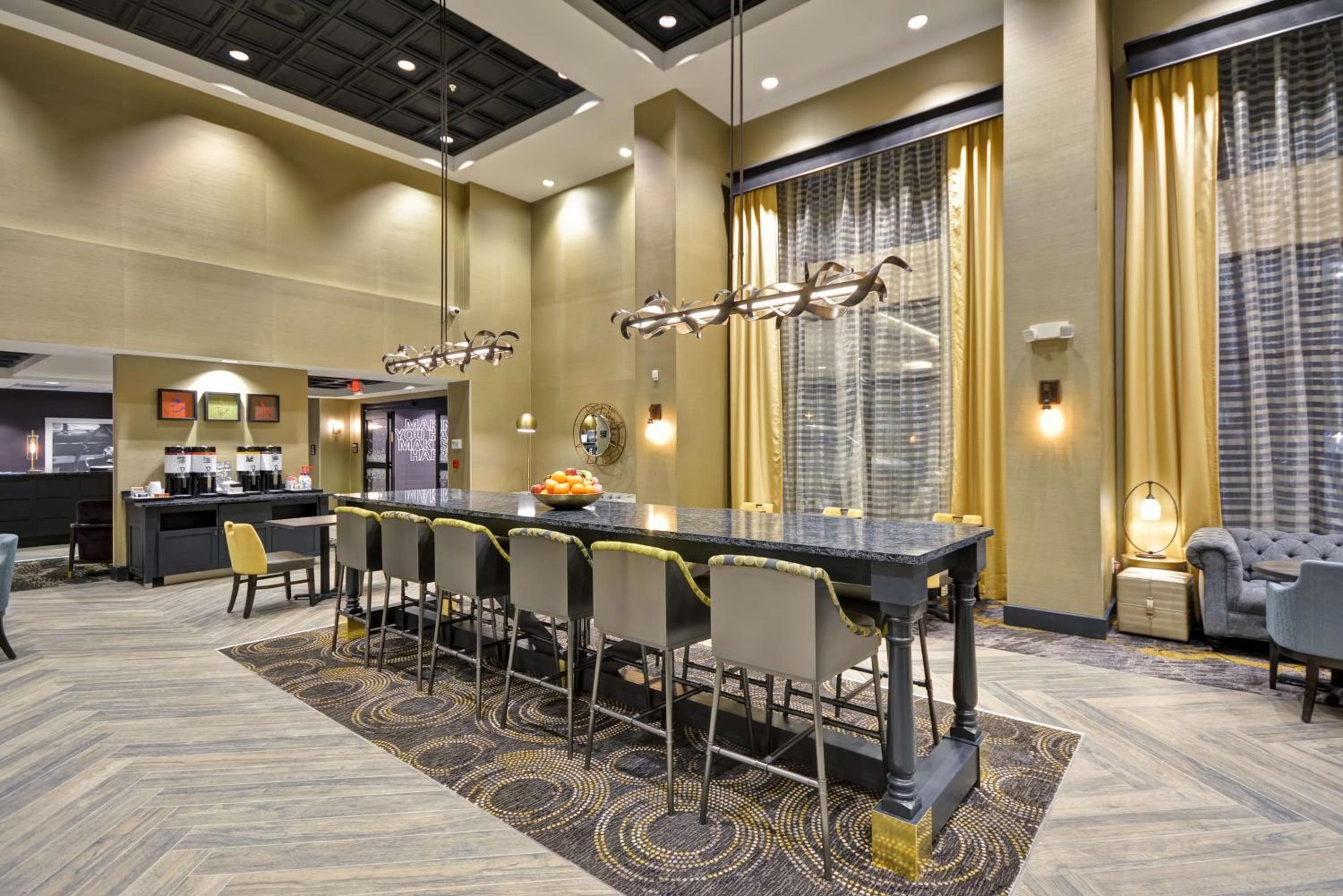 Hampton Inn & Suites Detroit/Warren