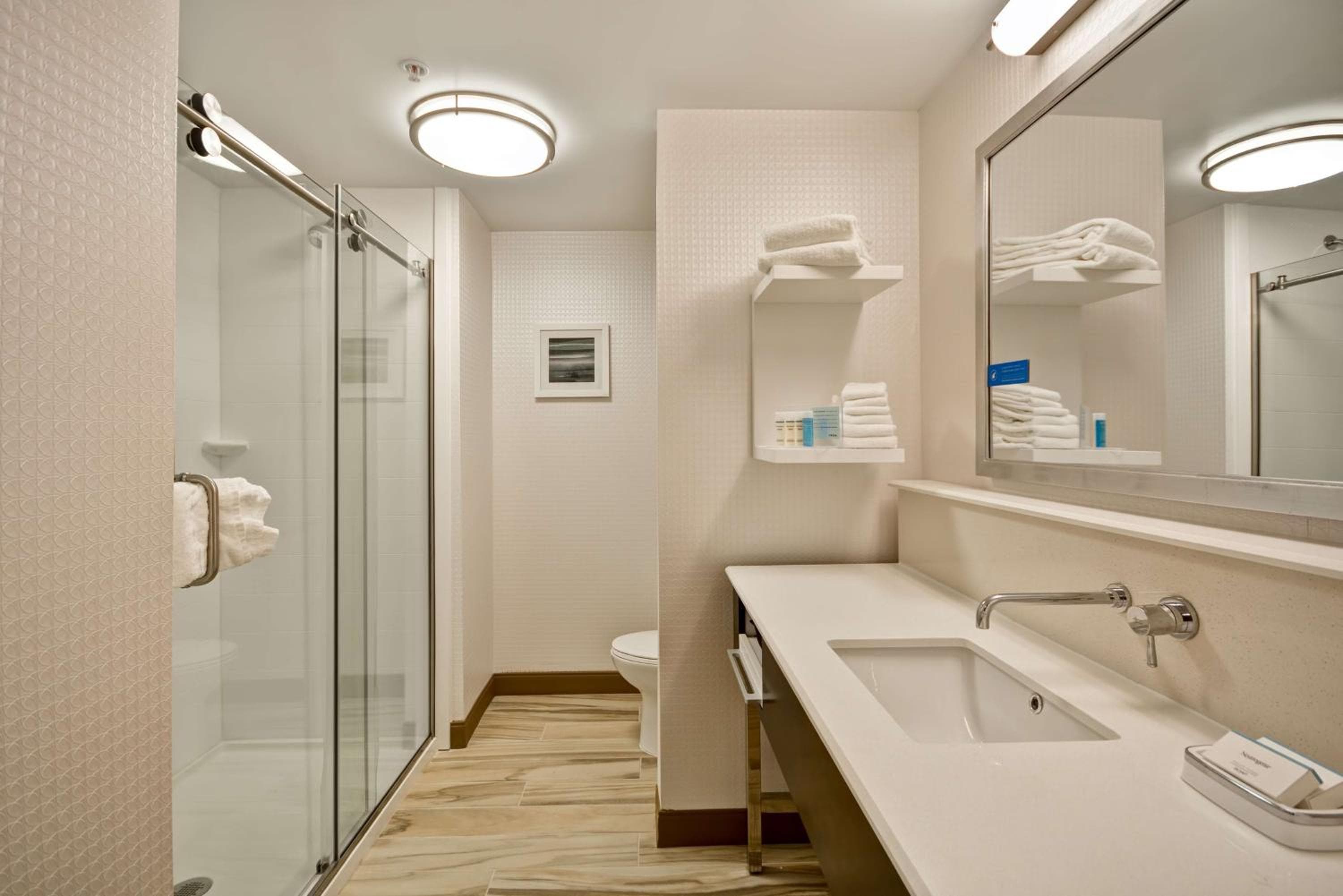 Hampton Inn & Suites Detroit/Warren
