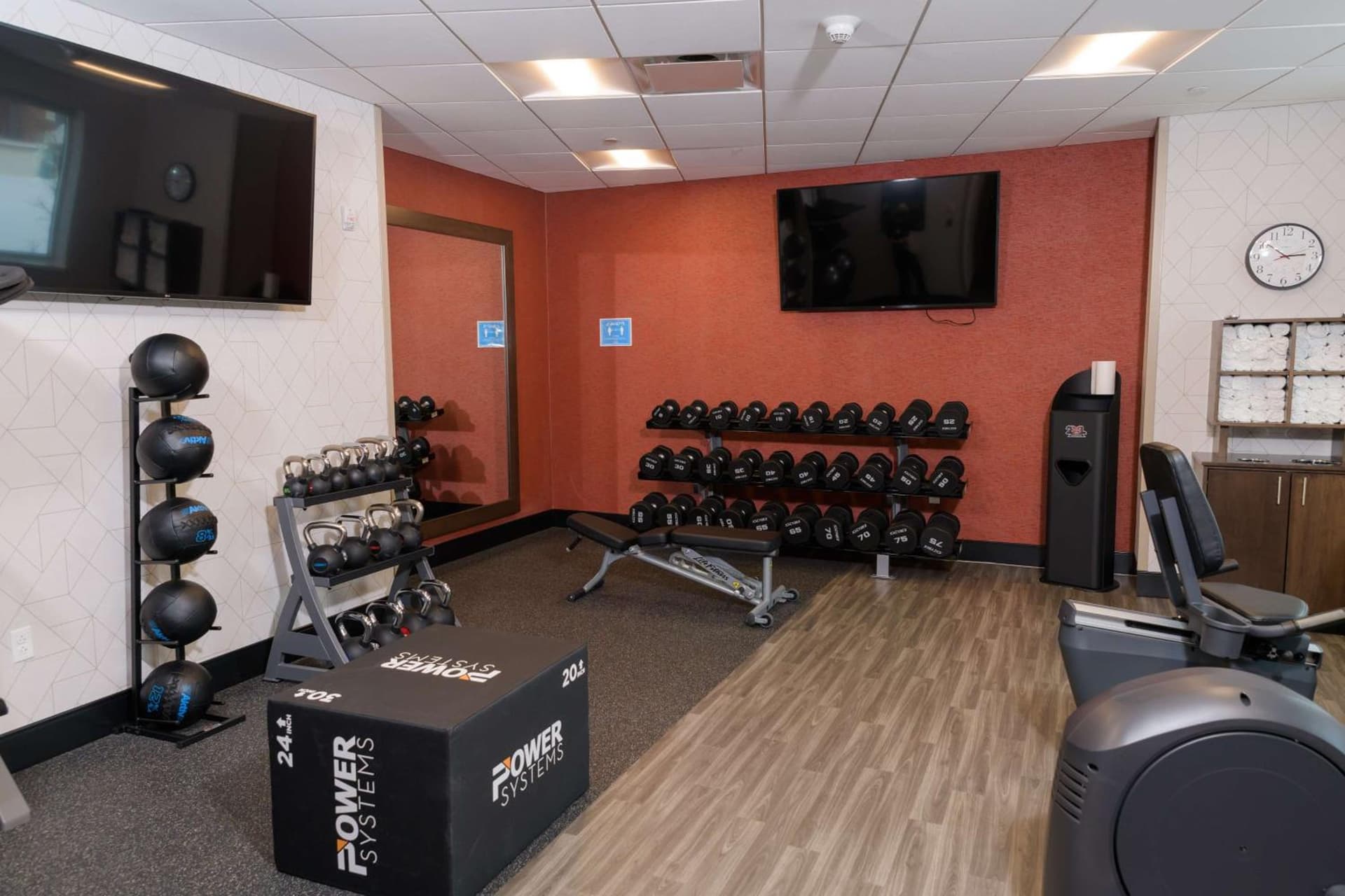 Hampton Inn & Suites Erie Bayfront
