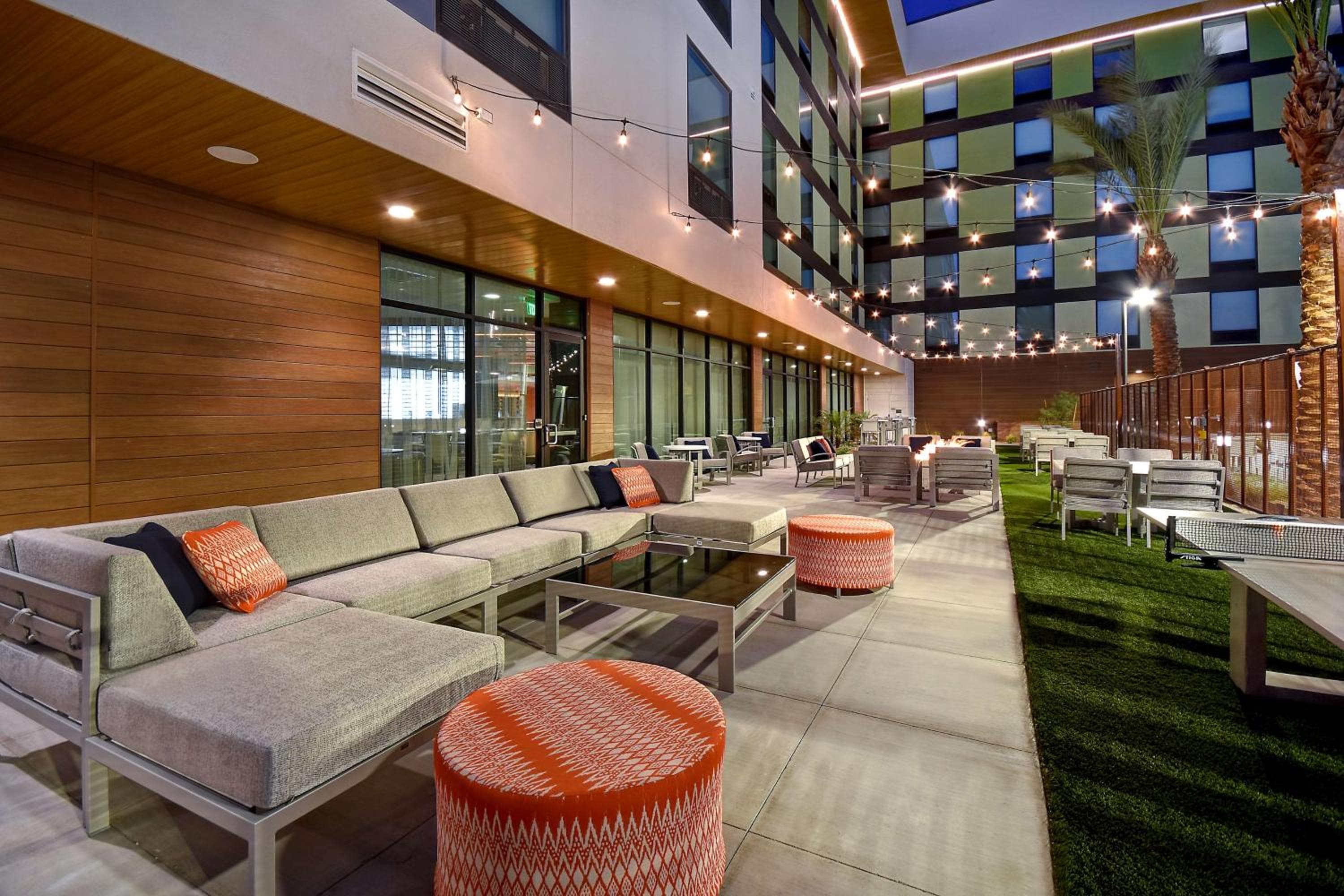 Home2 Suites by Hilton Las Vegas Convention Center - No Resort Fee