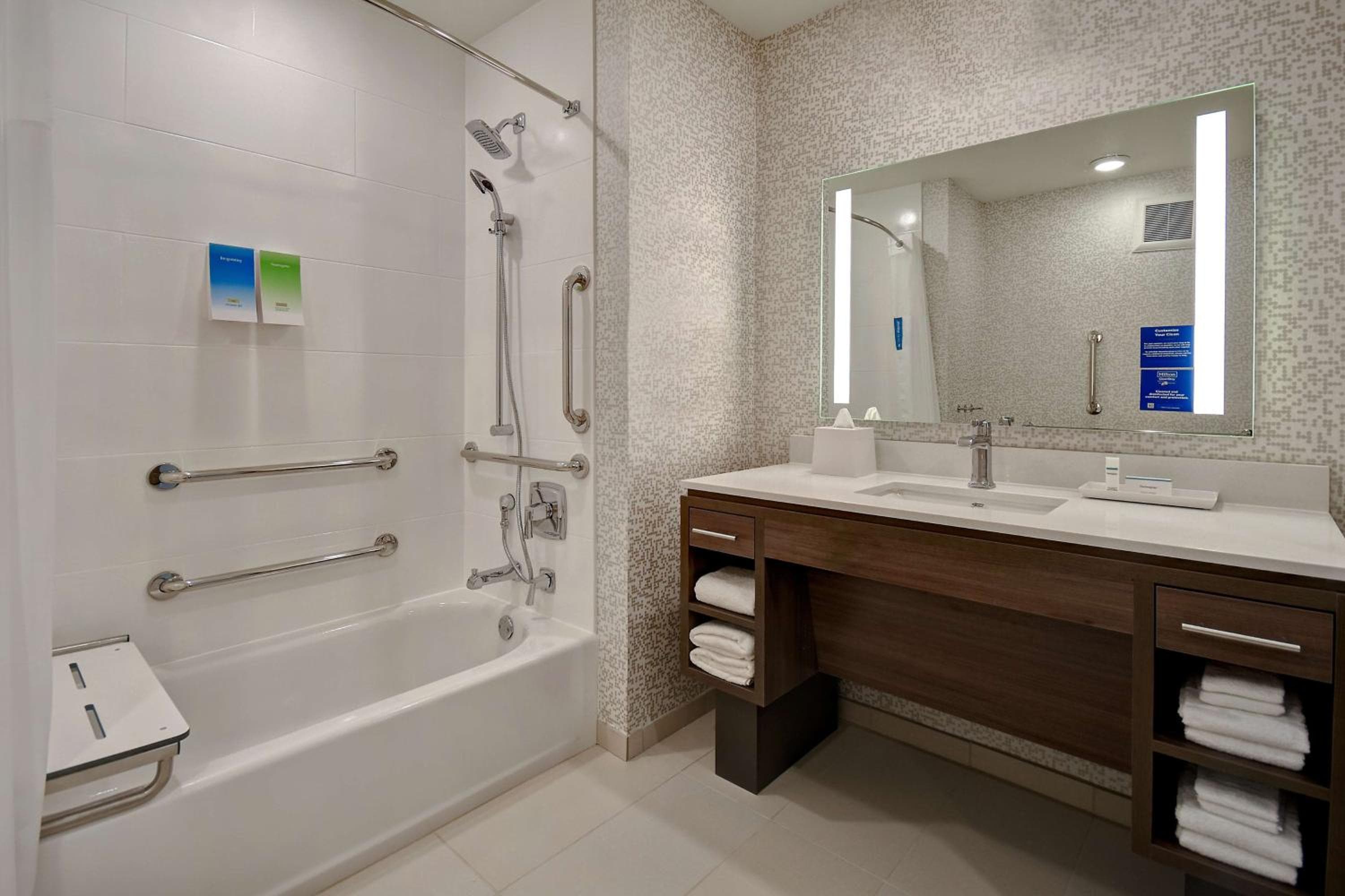 Home2 Suites by Hilton Las Vegas Convention Center - No Resort Fee
