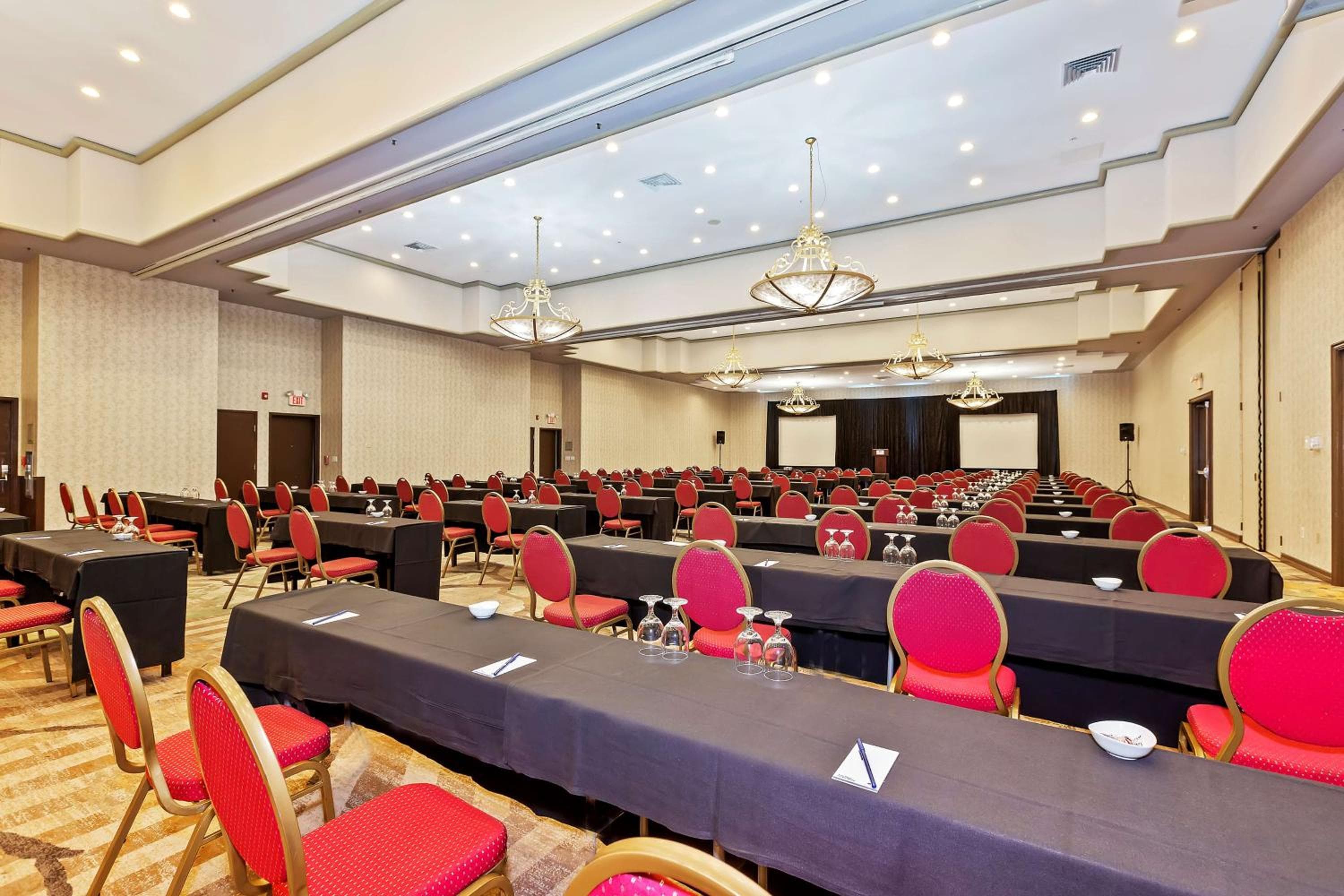 Doubletree by Hilton Whittier