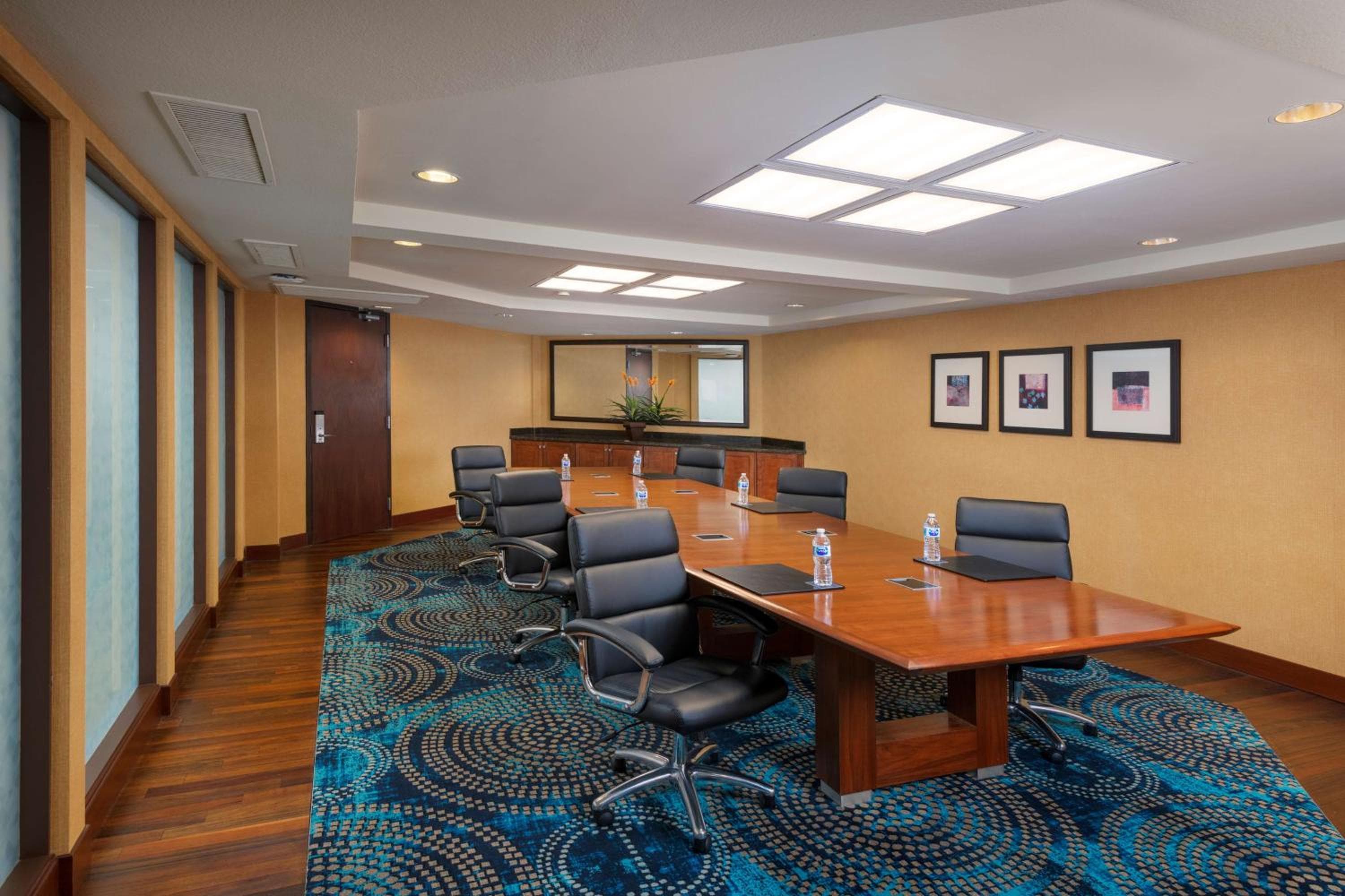 Doubletree by Hilton Phoenix Mesa