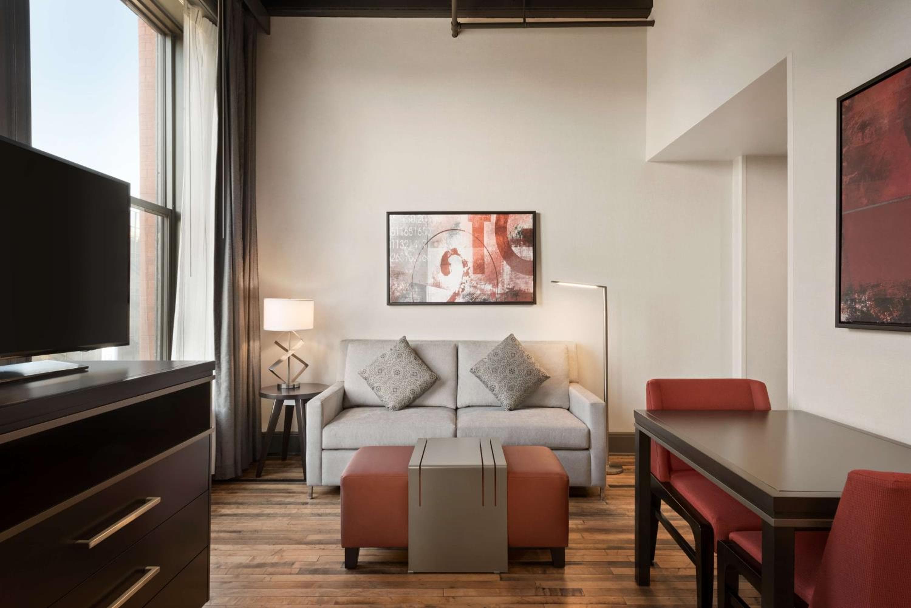 Homewood Suites By Hilton Milwaukee Downtown