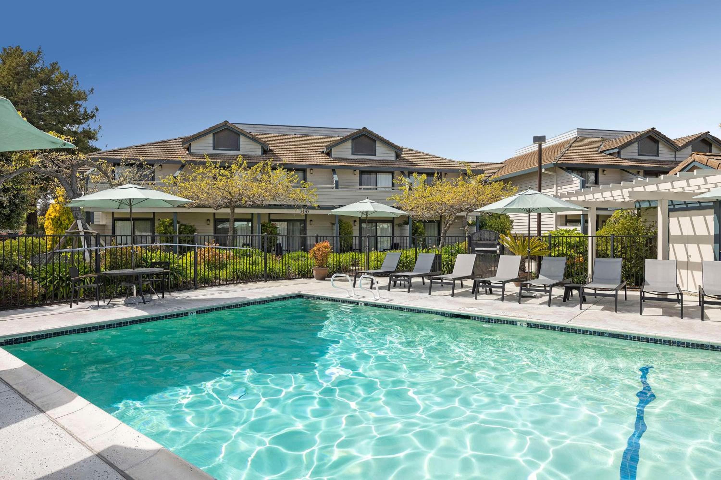 Seacliff Inn Aptos, Tapestry Collection by Hilton
