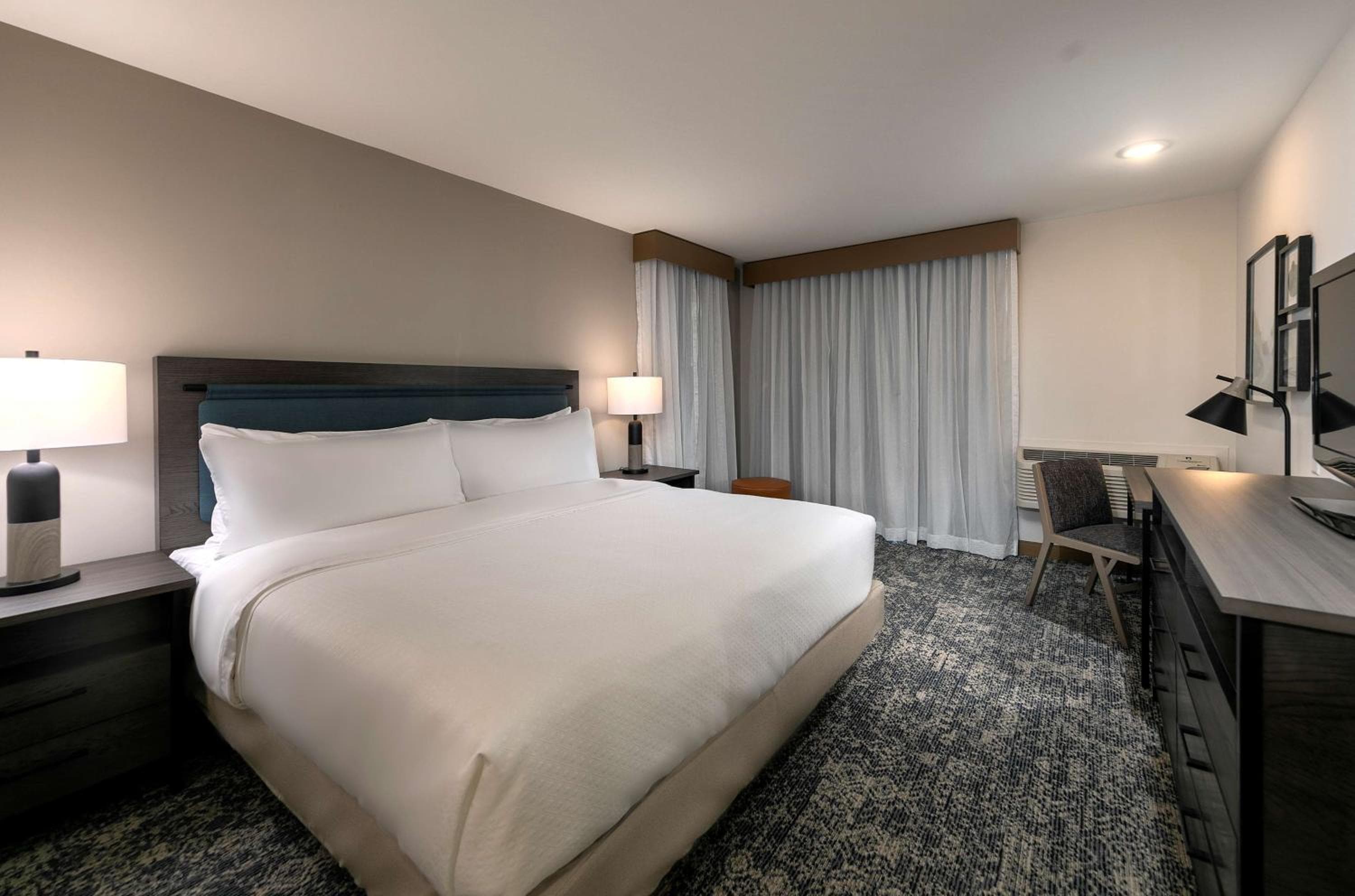 Seacliff Inn Aptos, Tapestry Collection by Hilton